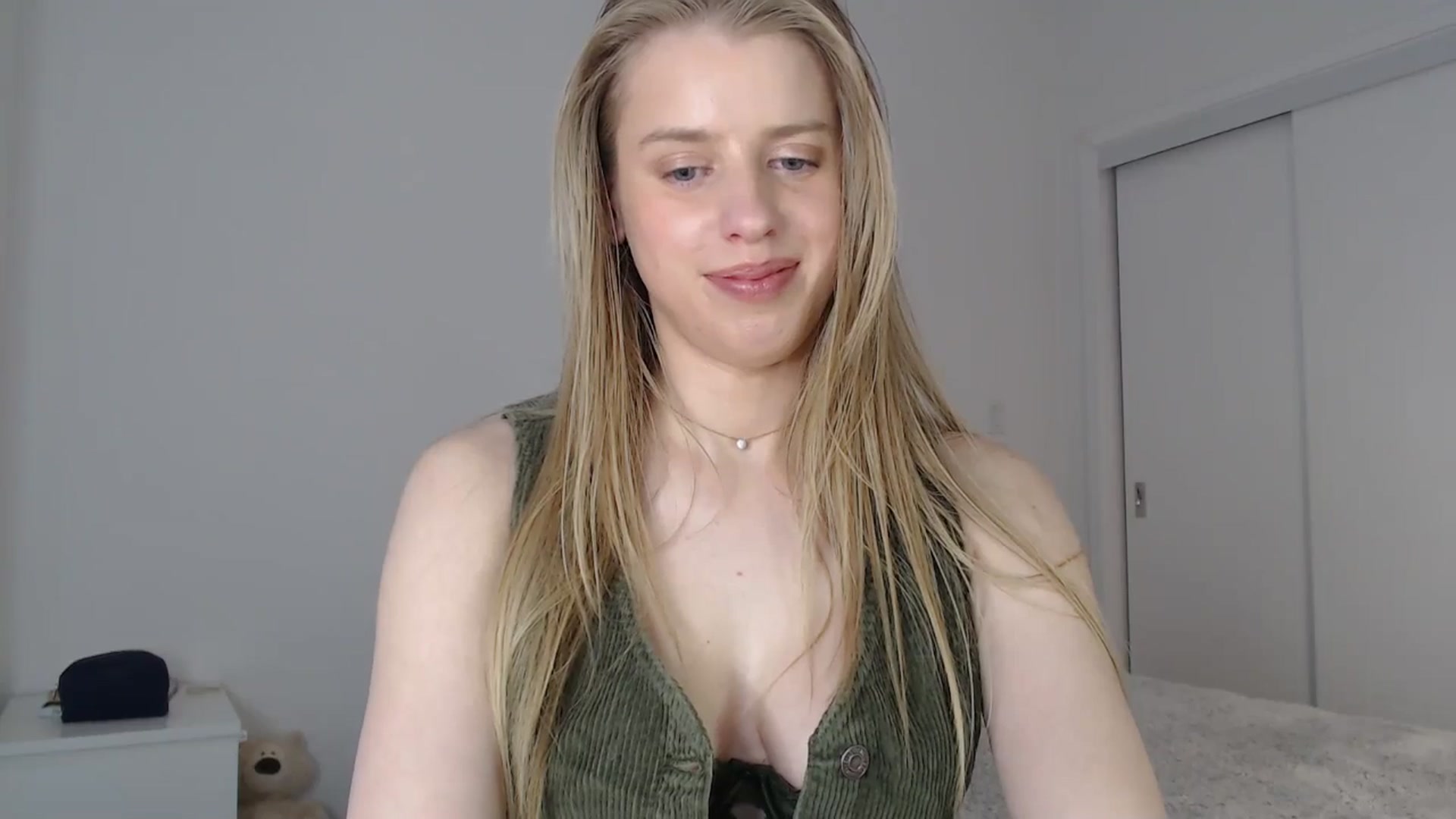 Gallery image thumbnail from LIONESS_1's myfreecams stream on, 02/21/2026, 21:06 image 5 of 20