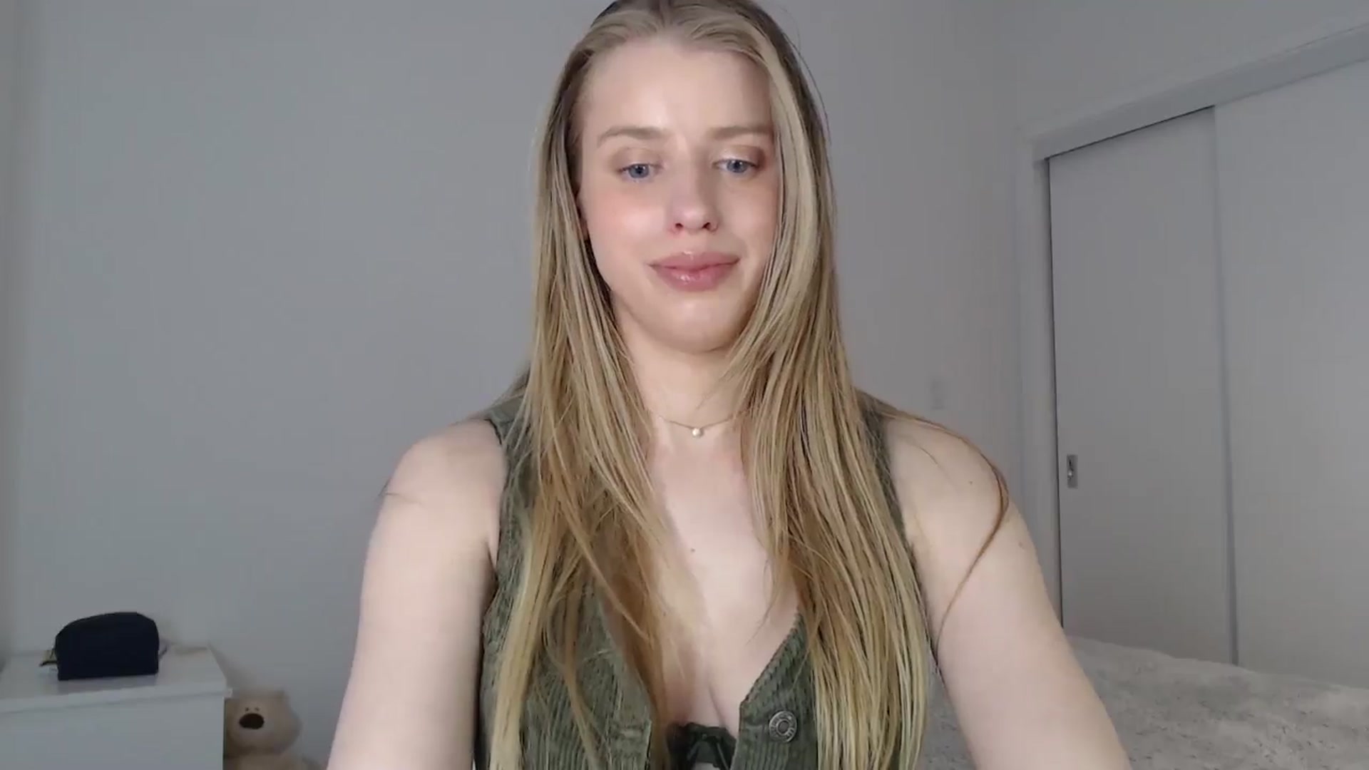 Gallery image thumbnail from LIONESS_1's myfreecams stream on, 02/21/2026, 21:06 image 11 of 20