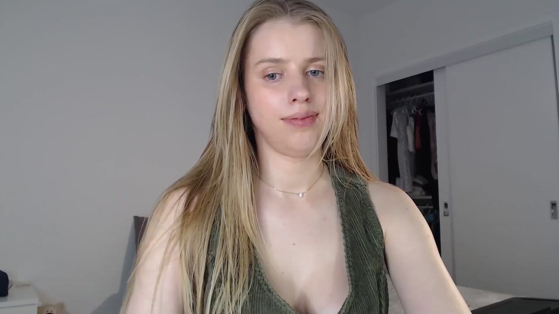 Gallery image thumbnail from LIONESS_1's myfreecams stream on, 02/21/2026, 23:37 image 15 of 20