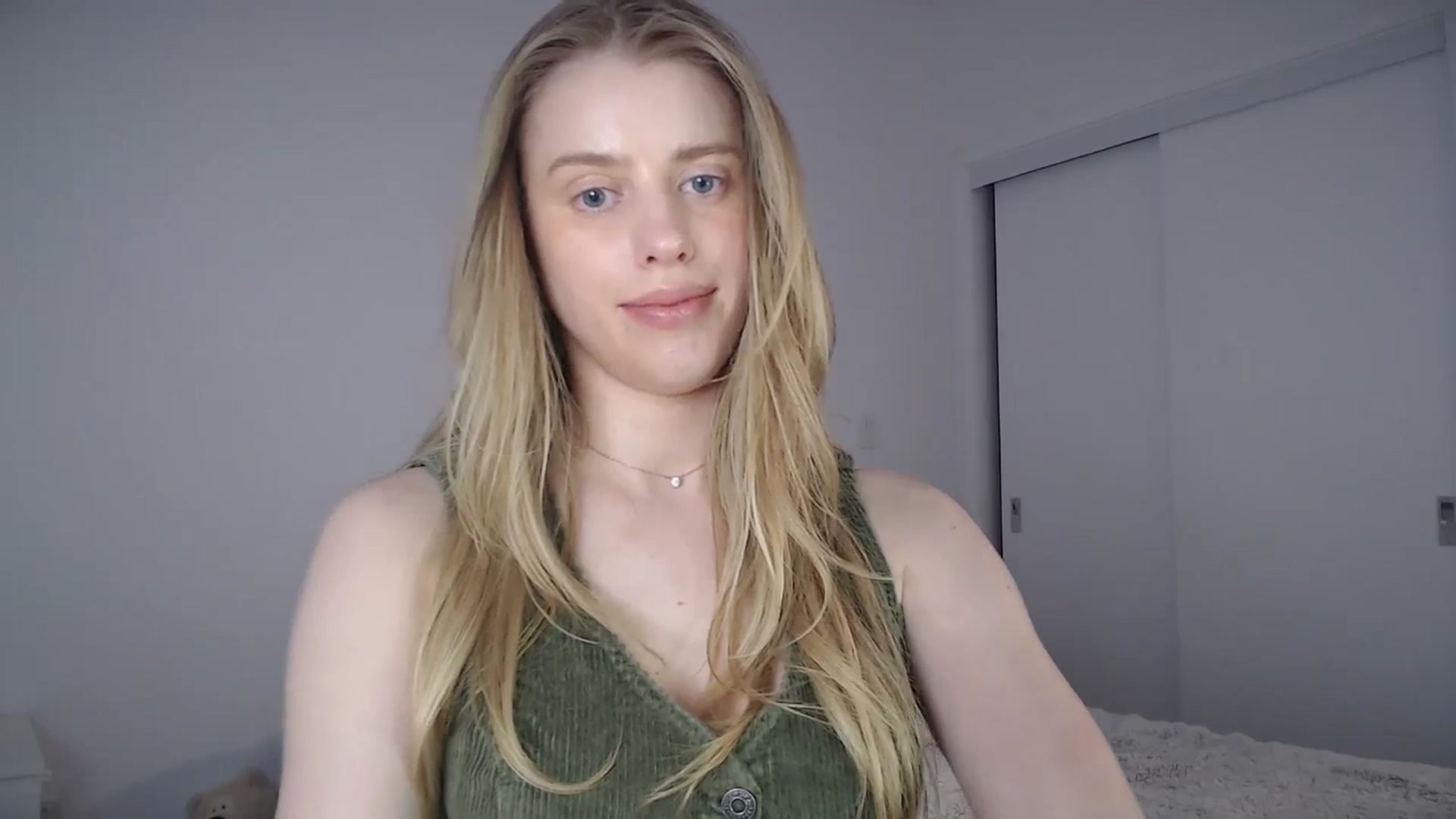 Gallery image thumbnail from LIONESS_1's myfreecams stream on, 02/23/2026, 24:12 image 19 of 20