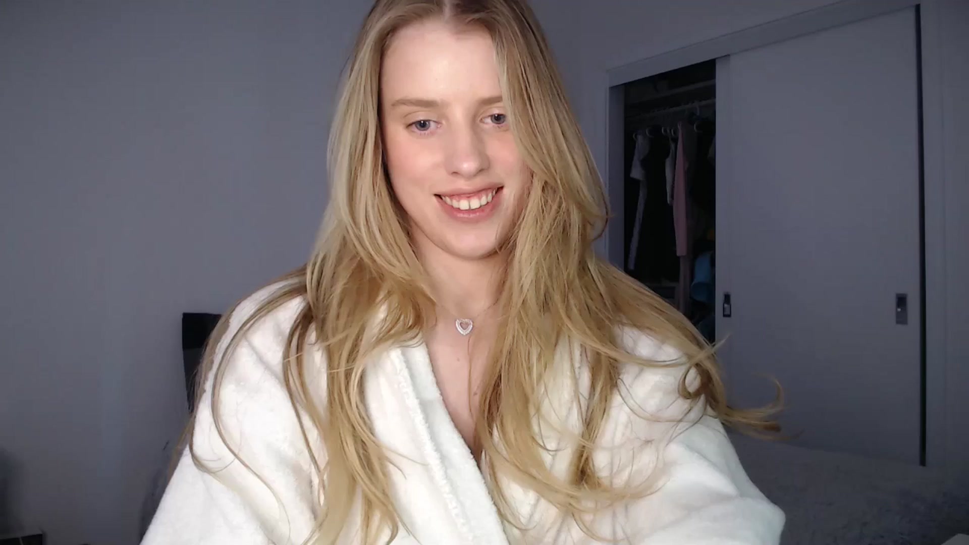 Gallery image thumbnail from LIONESS_1's myfreecams stream on, 03/01/2026, 21:11 image 3 of 20
