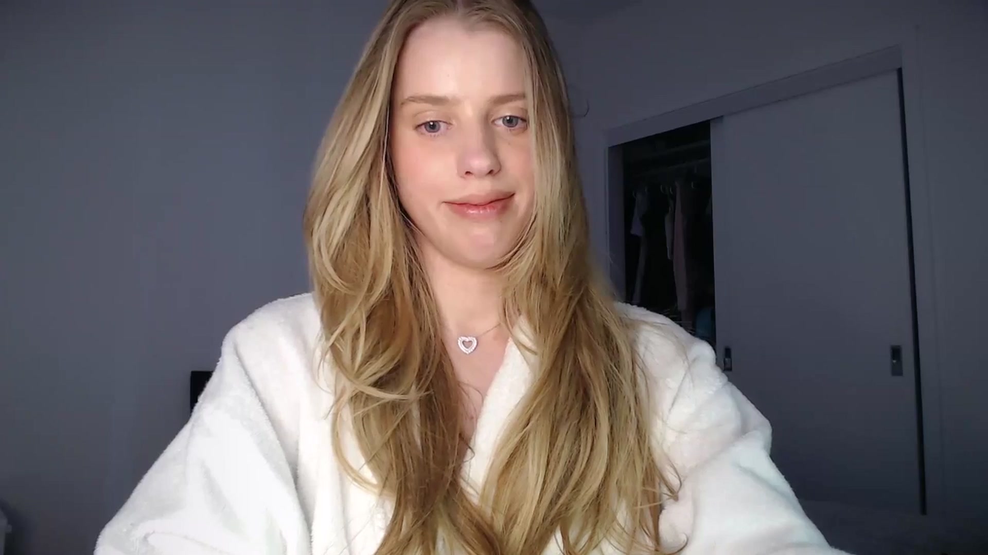Gallery image thumbnail from LIONESS_1's myfreecams stream on, 03/01/2026, 21:11 image 16 of 20