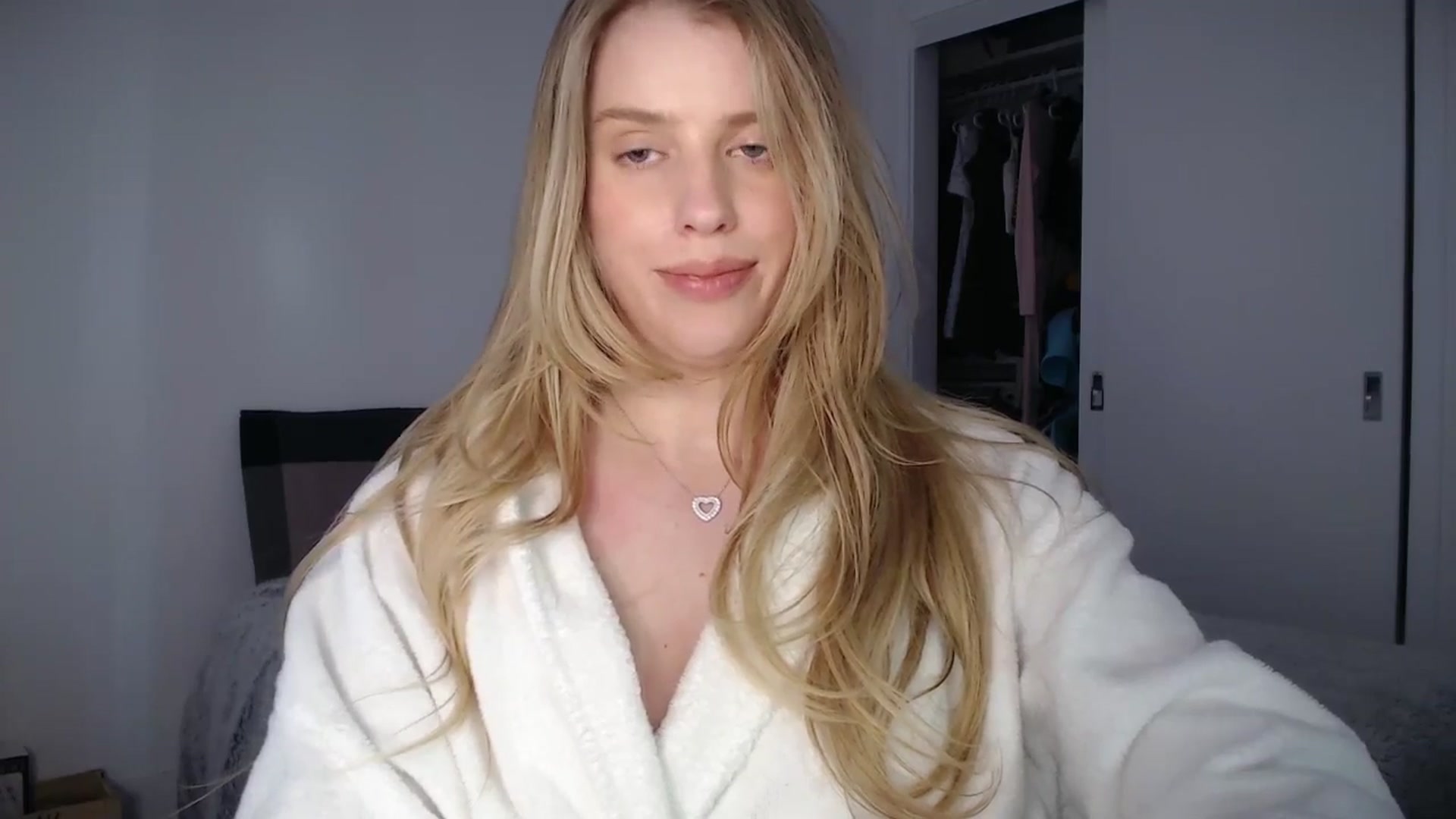Gallery image thumbnail from LIONESS_1's myfreecams stream on, 03/01/2026, 22:32 image 9 of 20
