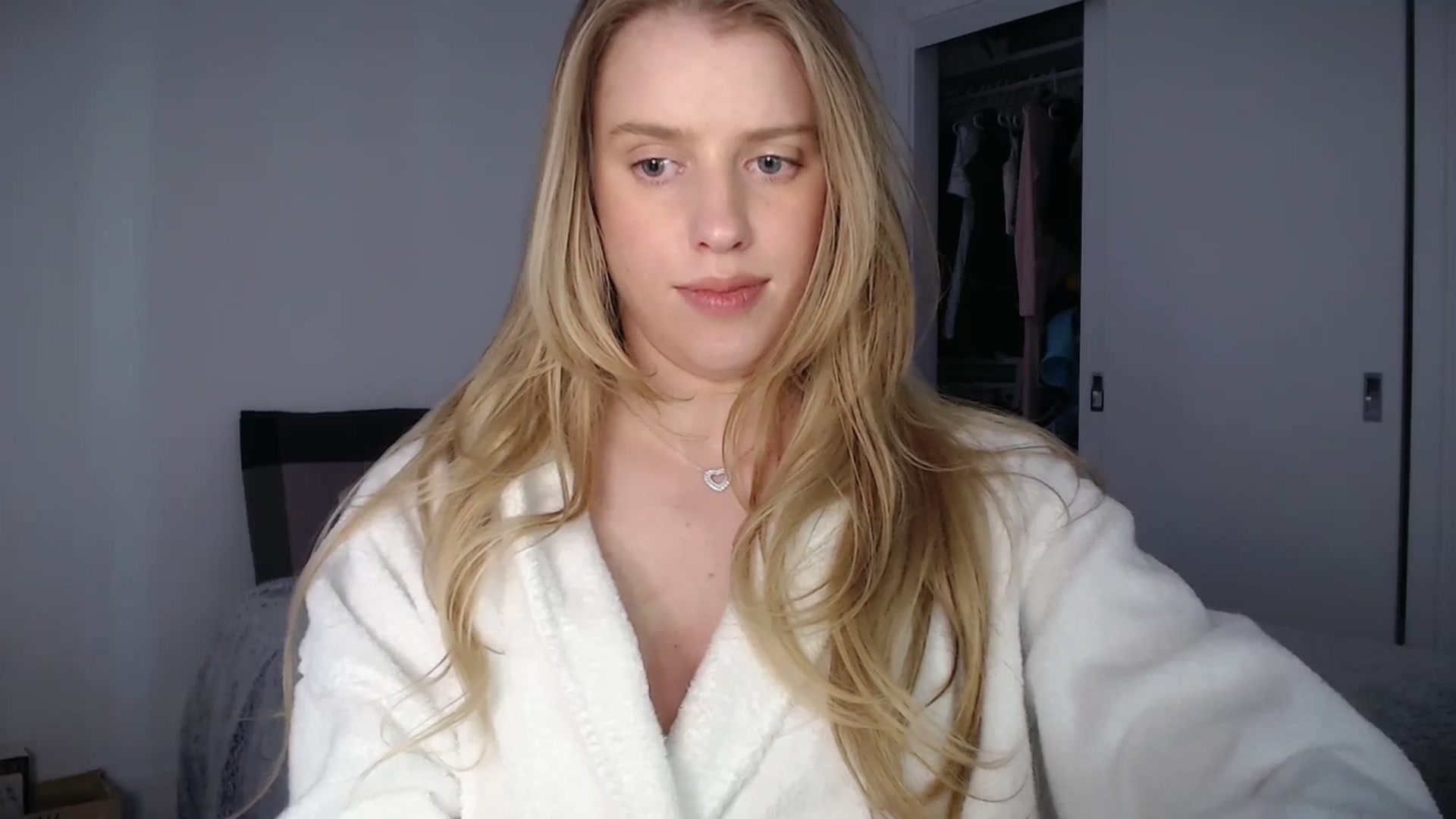 Gallery image thumbnail from LIONESS_1's myfreecams stream on, 03/01/2026, 22:32 image 5 of 20