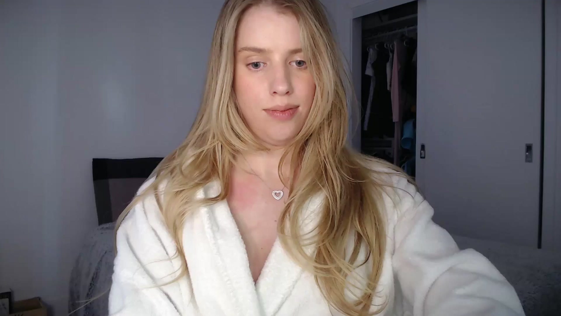 Gallery image thumbnail from LIONESS_1's myfreecams stream on, 03/01/2026, 22:32 image 10 of 20