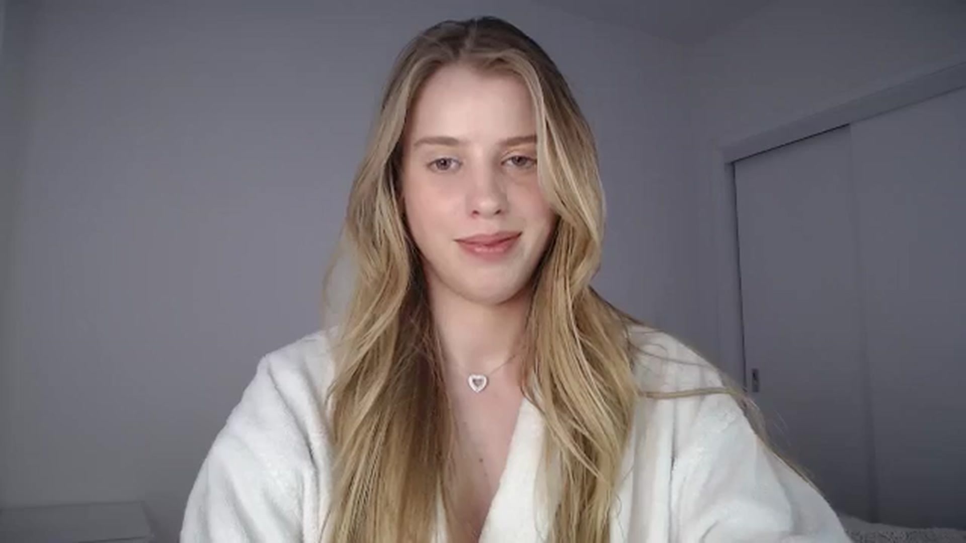 Gallery image thumbnail from LIONESS_1's myfreecams stream on, 03/07/2026, 20:54 image 2 of 20