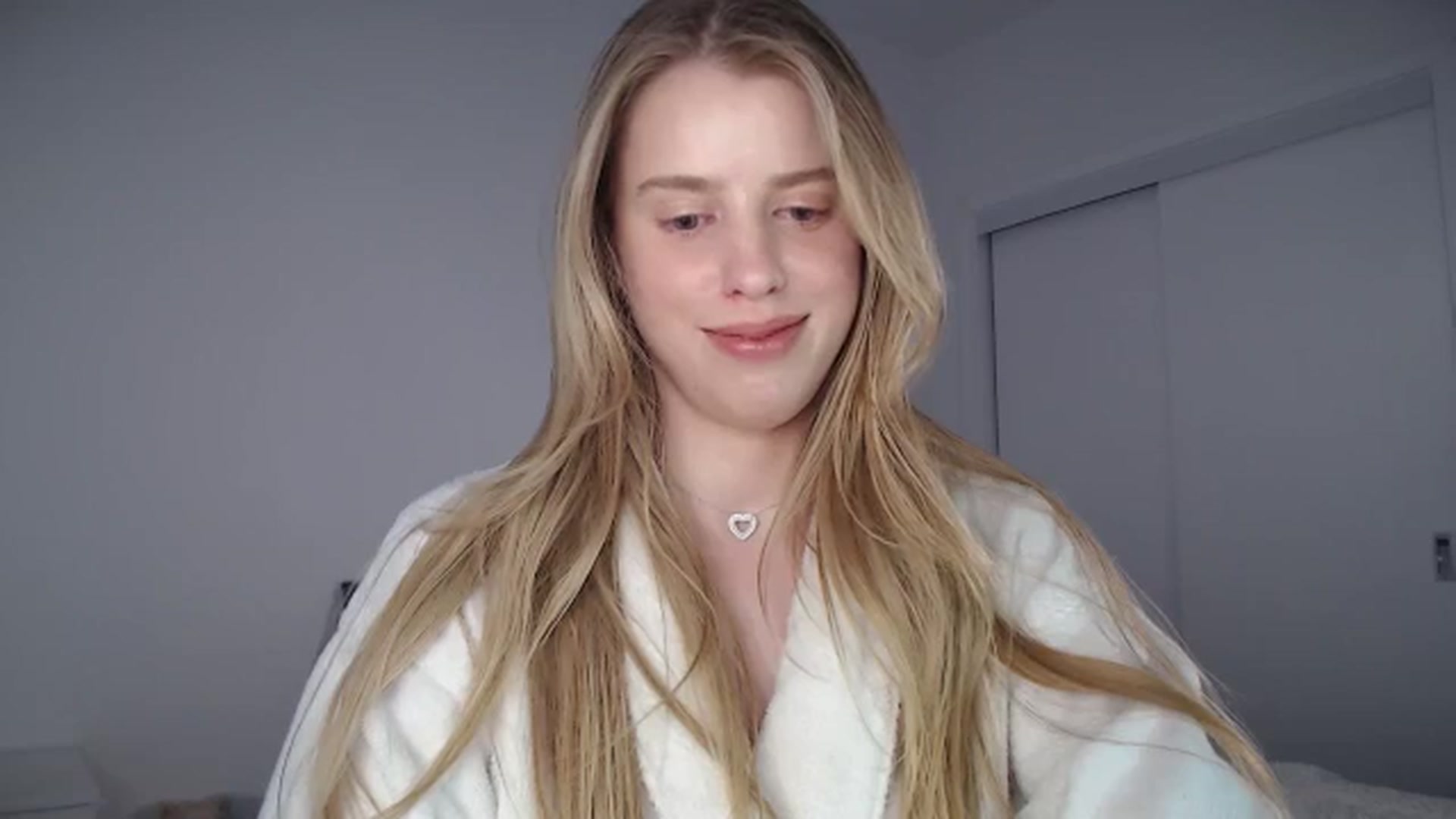 Gallery image thumbnail from LIONESS_1's myfreecams stream on, 03/07/2026, 20:54 image 19 of 20