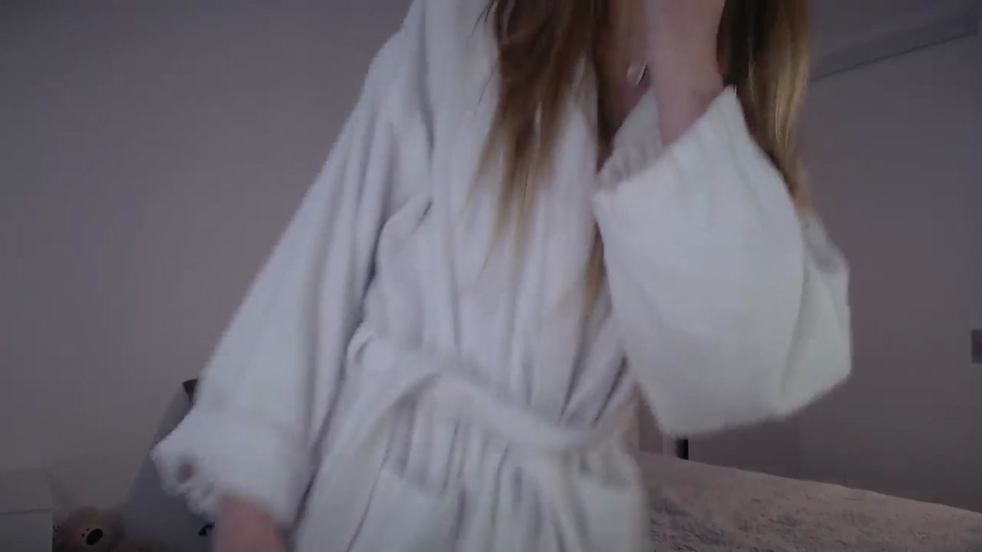 Gallery image thumbnail from LIONESS_1's myfreecams stream on, 03/14/2026, 21:53 image 12 of 20