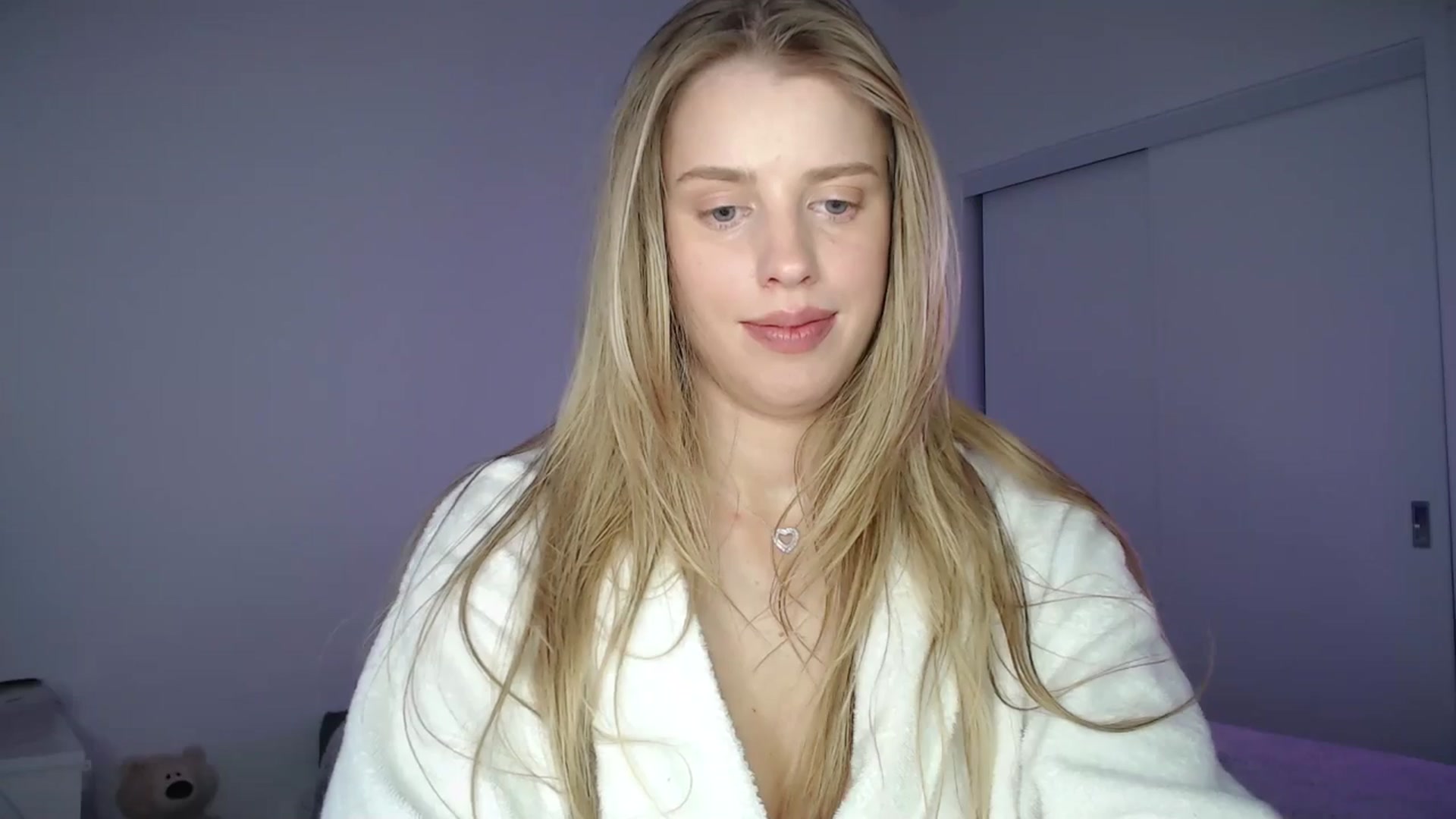 Gallery image thumbnail from LIONESS_1's myfreecams stream on, 03/28/2026, 19:59 image 9 of 20