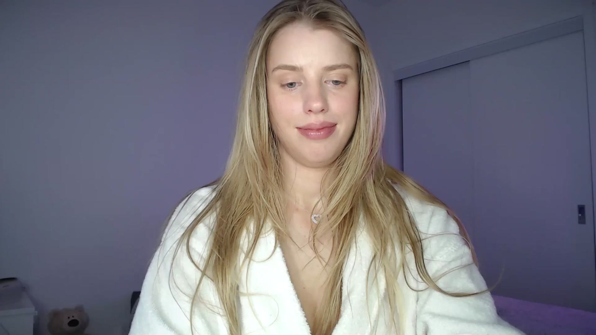 Gallery image thumbnail from LIONESS_1's myfreecams stream on, 03/28/2026, 19:59 image 6 of 20