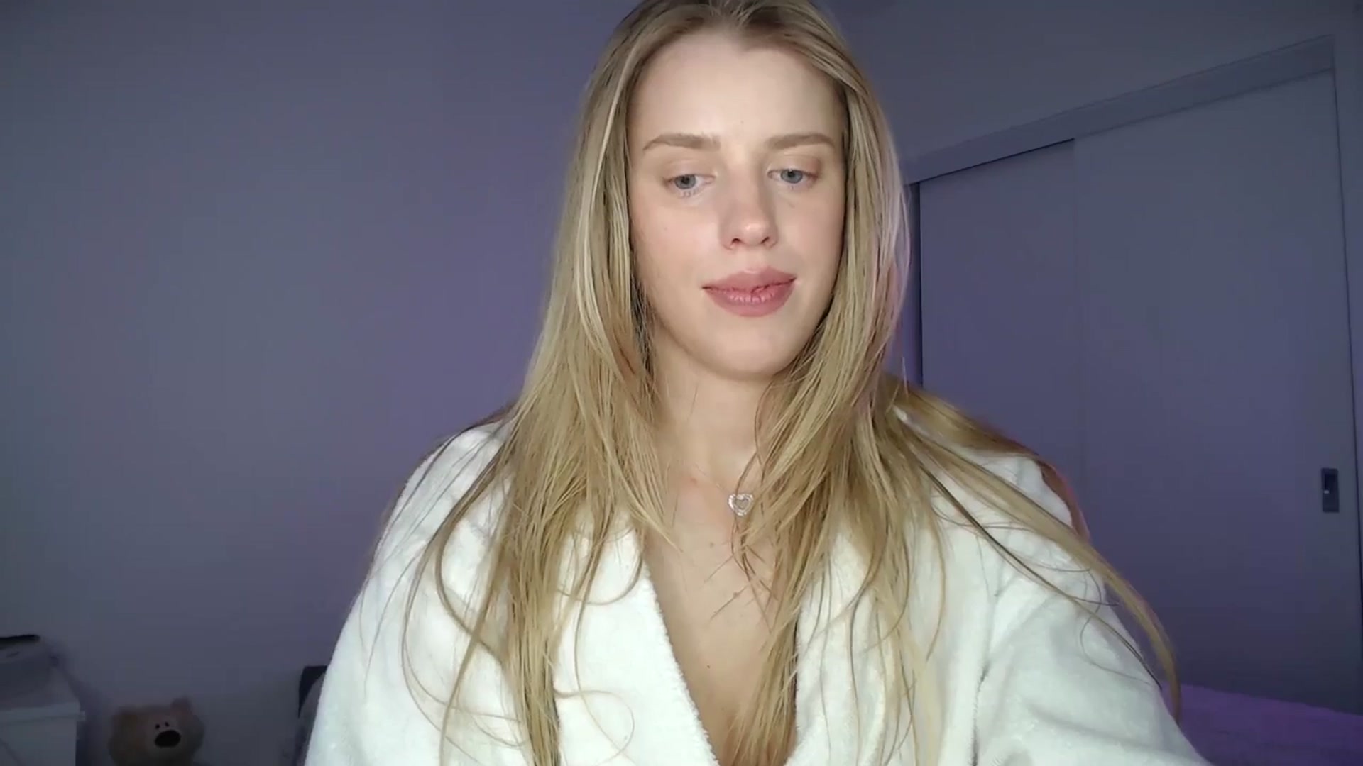 Gallery image thumbnail from LIONESS_1's myfreecams stream on, 03/28/2026, 19:59 image 5 of 20