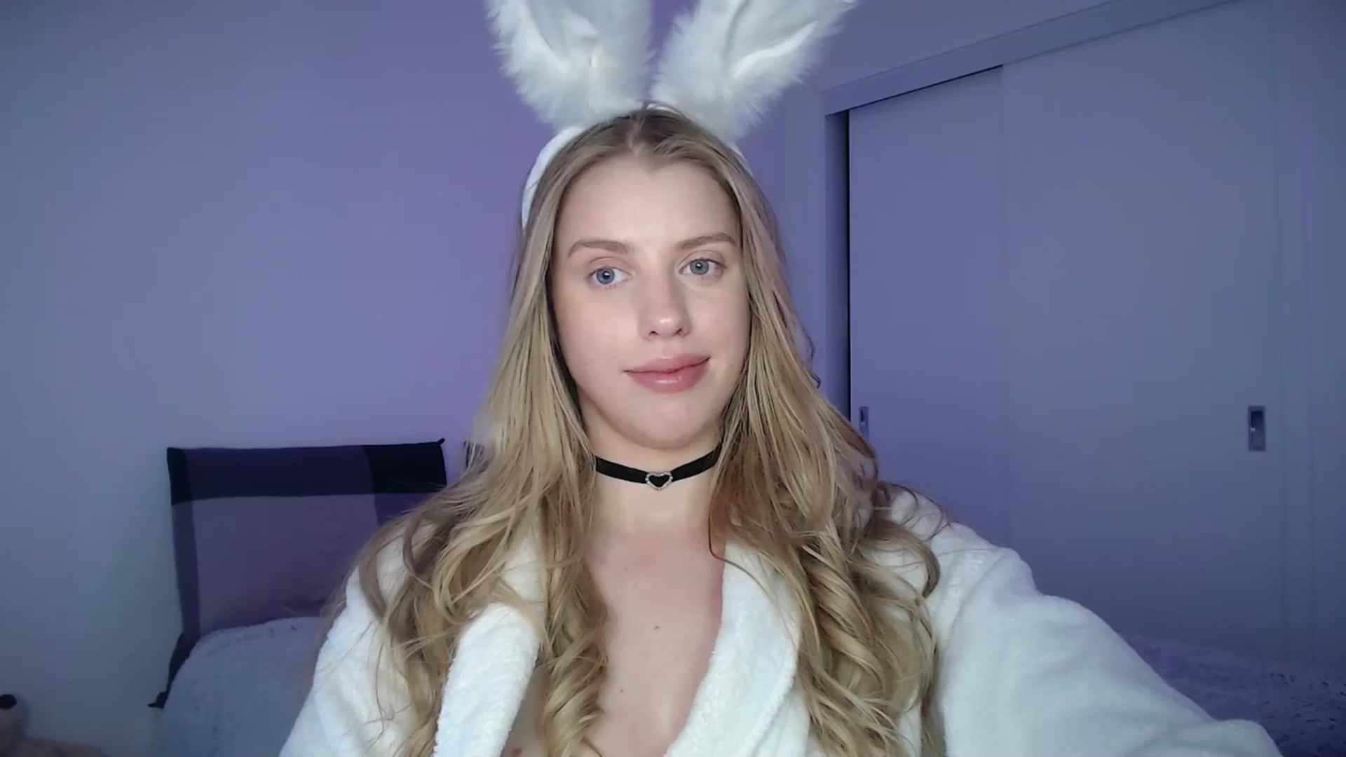 Gallery image thumbnail from LIONESS_1's myfreecams stream on, 04/03/2026, 20:10 image 14 of 20