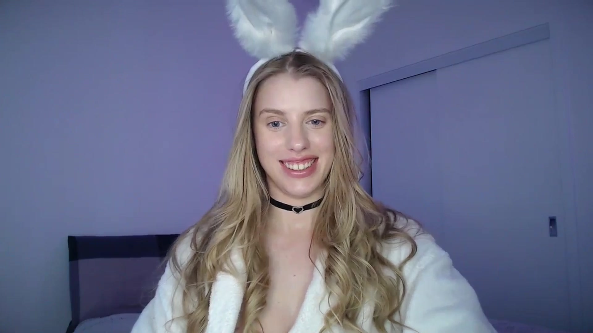 Gallery image thumbnail from LIONESS_1's myfreecams stream on, 04/03/2026, 20:10 image 15 of 20