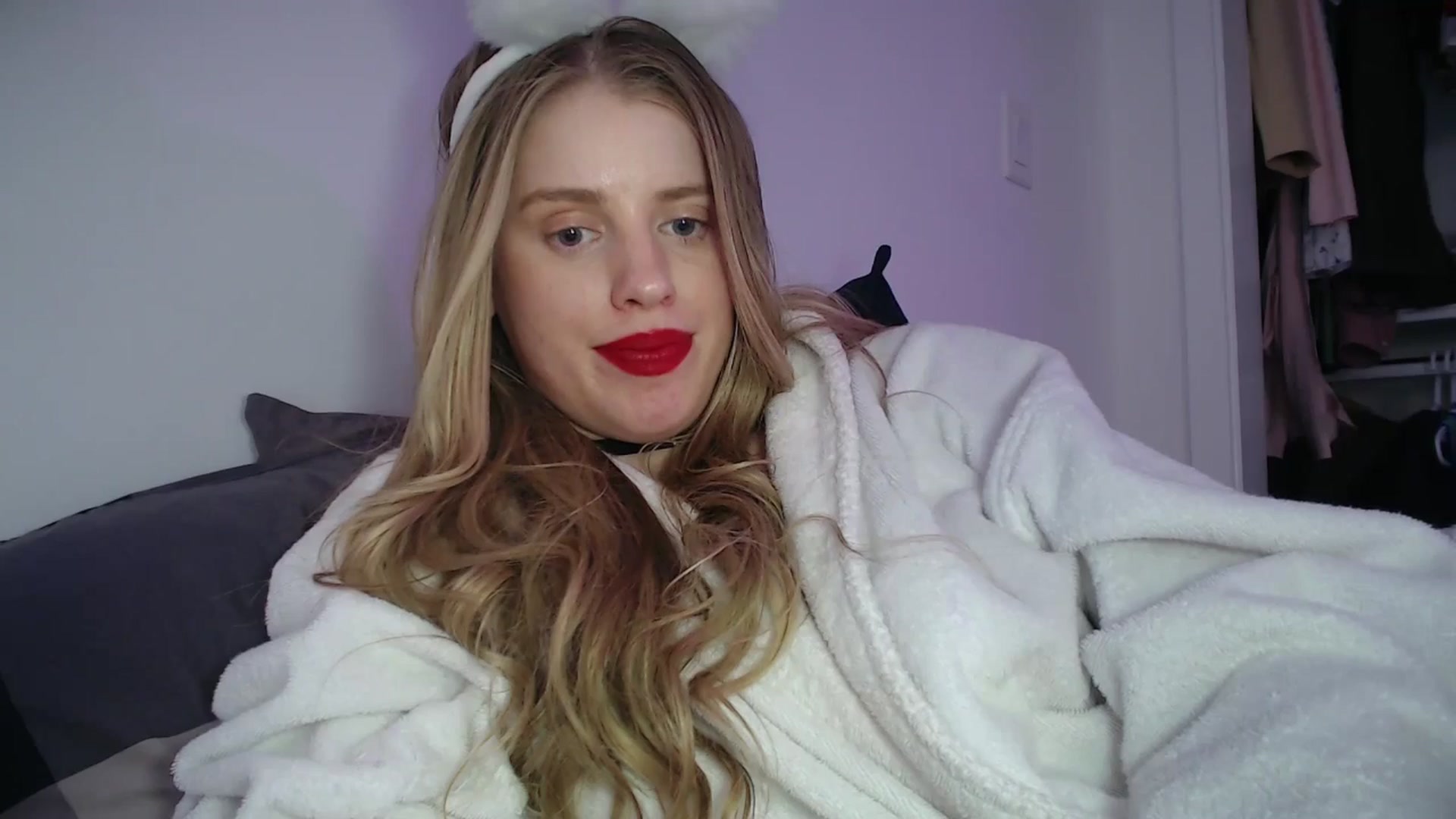 Gallery image thumbnail from LIONESS_1's myfreecams stream on, 04/03/2026, 22:36 image 15 of 20