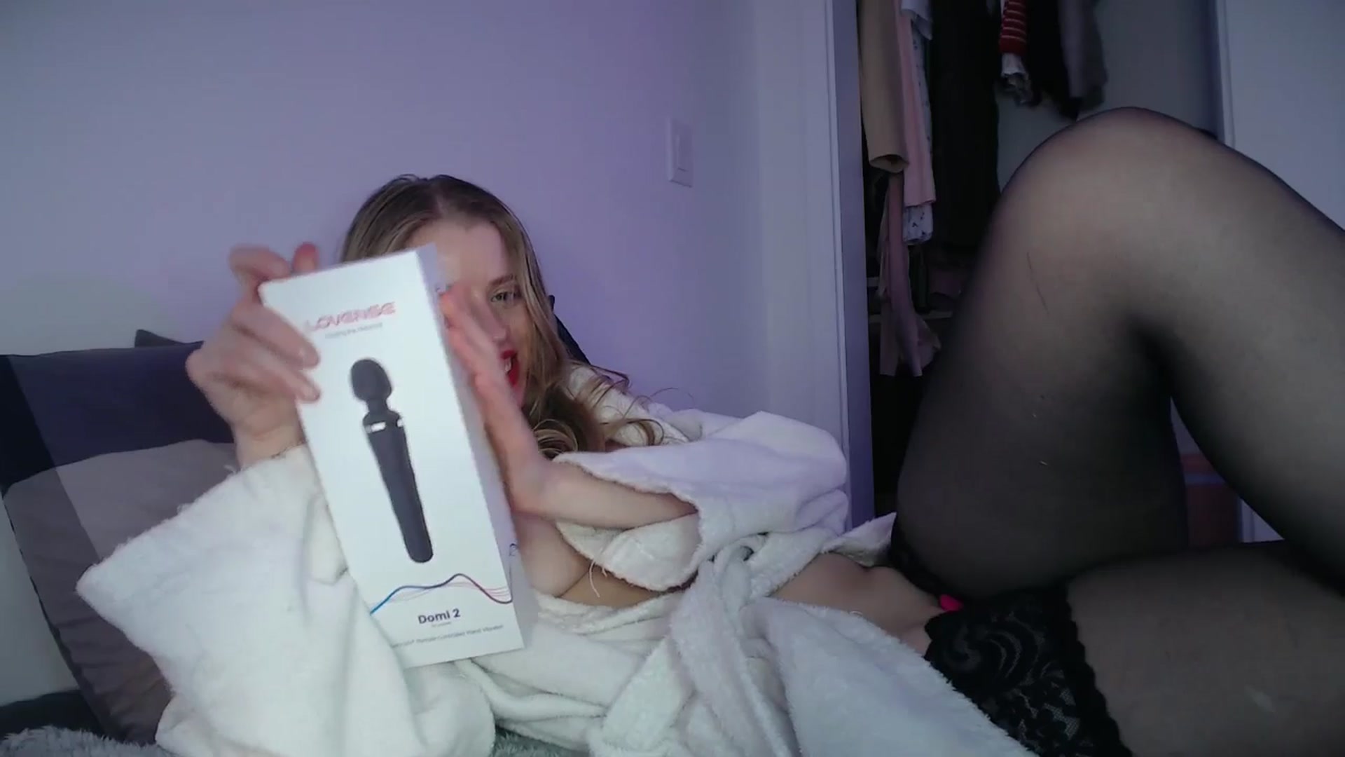 Gallery image thumbnail from LIONESS_1's myfreecams stream on, 04/03/2026, 23:22 image 19 of 20