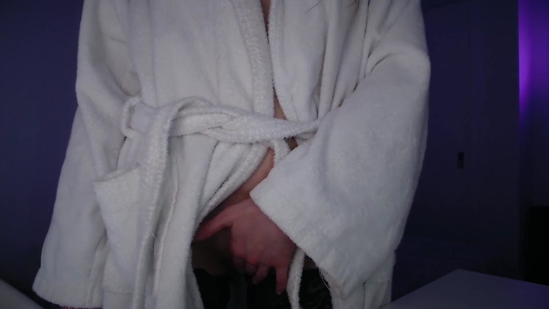 Gallery image thumbnail from LIONESS_1's myfreecams stream on, 04/03/2026, 23:22 image 8 of 20