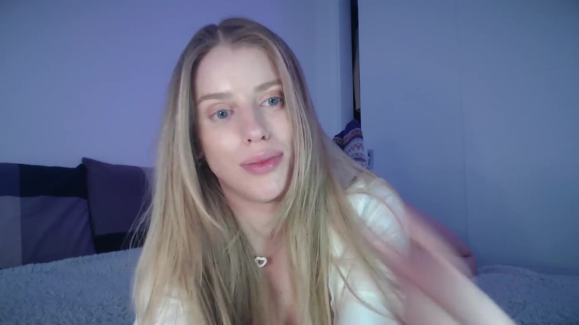Gallery image thumbnail from LIONESS_1's myfreecams stream on, 04/04/2026, 19:40 image 3 of 20