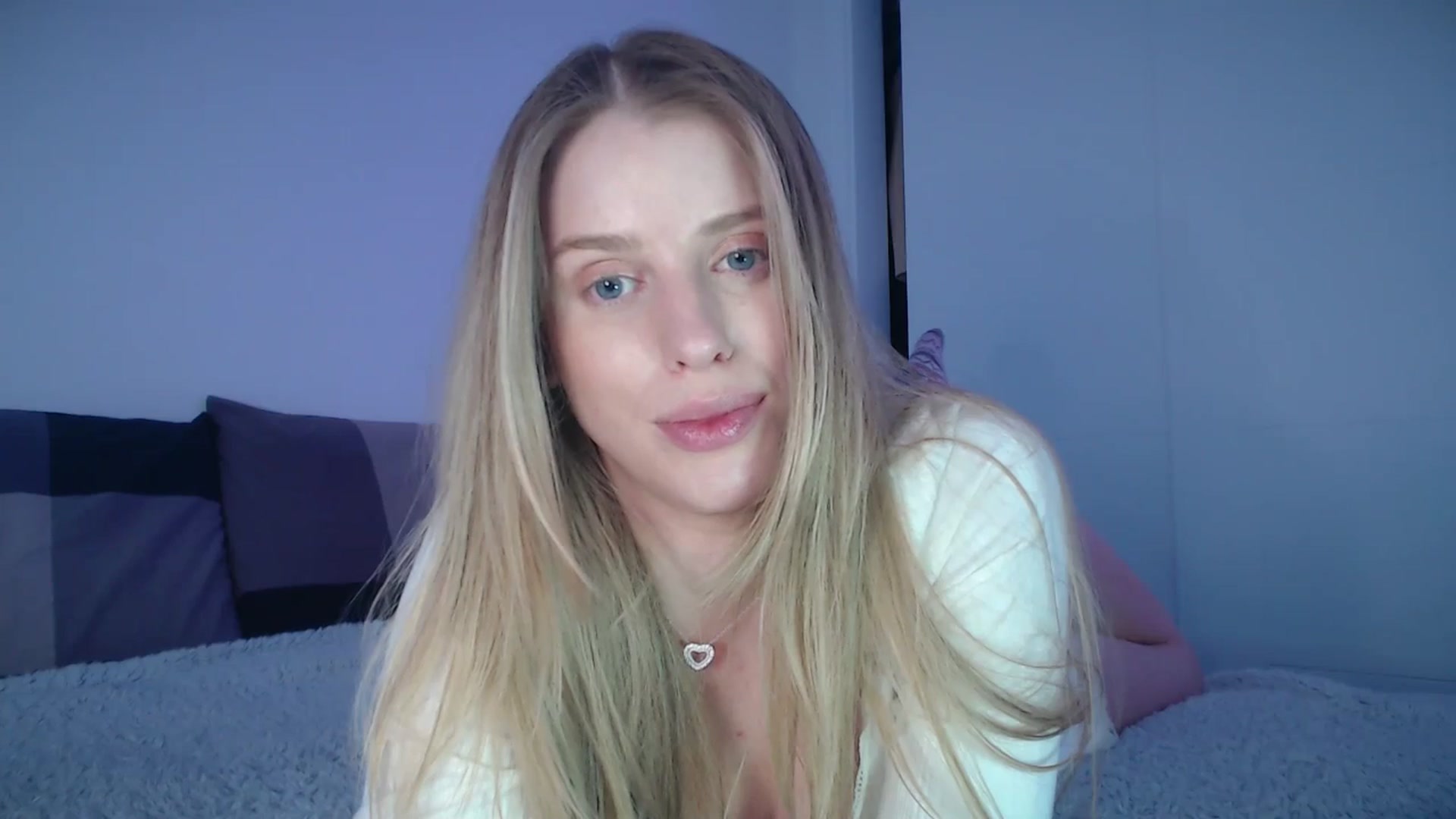 Gallery image thumbnail from LIONESS_1's myfreecams stream on, 04/04/2026, 19:40 image 4 of 20
