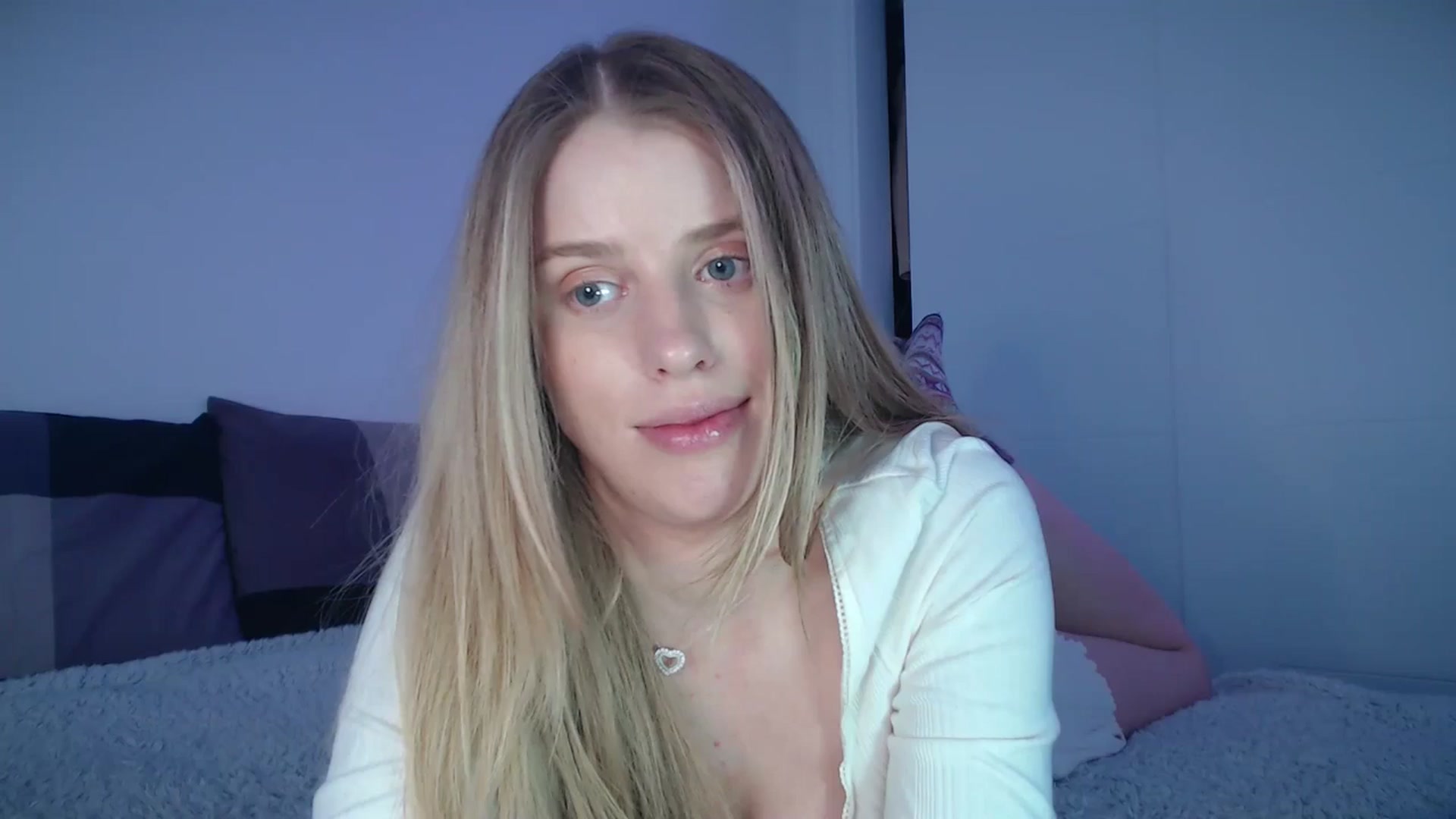 Gallery image thumbnail from LIONESS_1's myfreecams stream on, 04/04/2026, 19:40 image 8 of 20