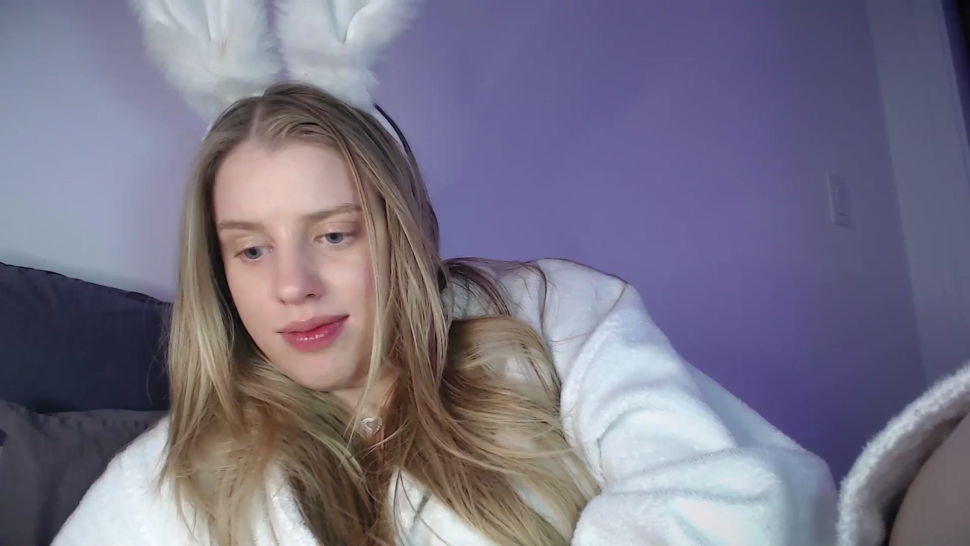 Gallery image thumbnail from LIONESS_1's myfreecams stream on, 04/05/2026, 21:03 image 1 of 20