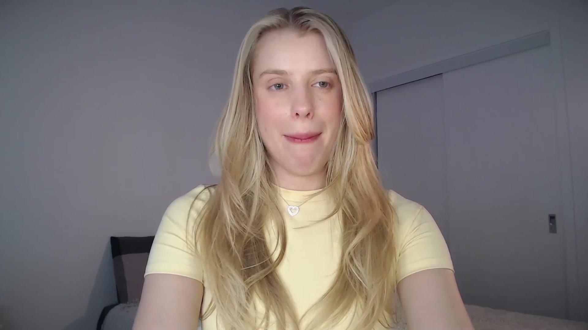 Gallery image thumbnail from LIONESS_1's myfreecams stream on, 04/25/2026, 22:37 image 17 of 20