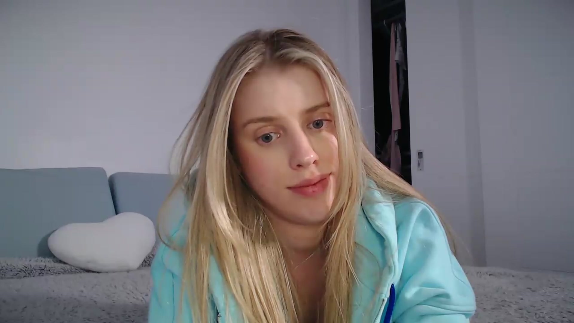 Gallery image thumbnail from LIONESS_1's myfreecams stream on, 04/26/2026, 22:23 image 17 of 20