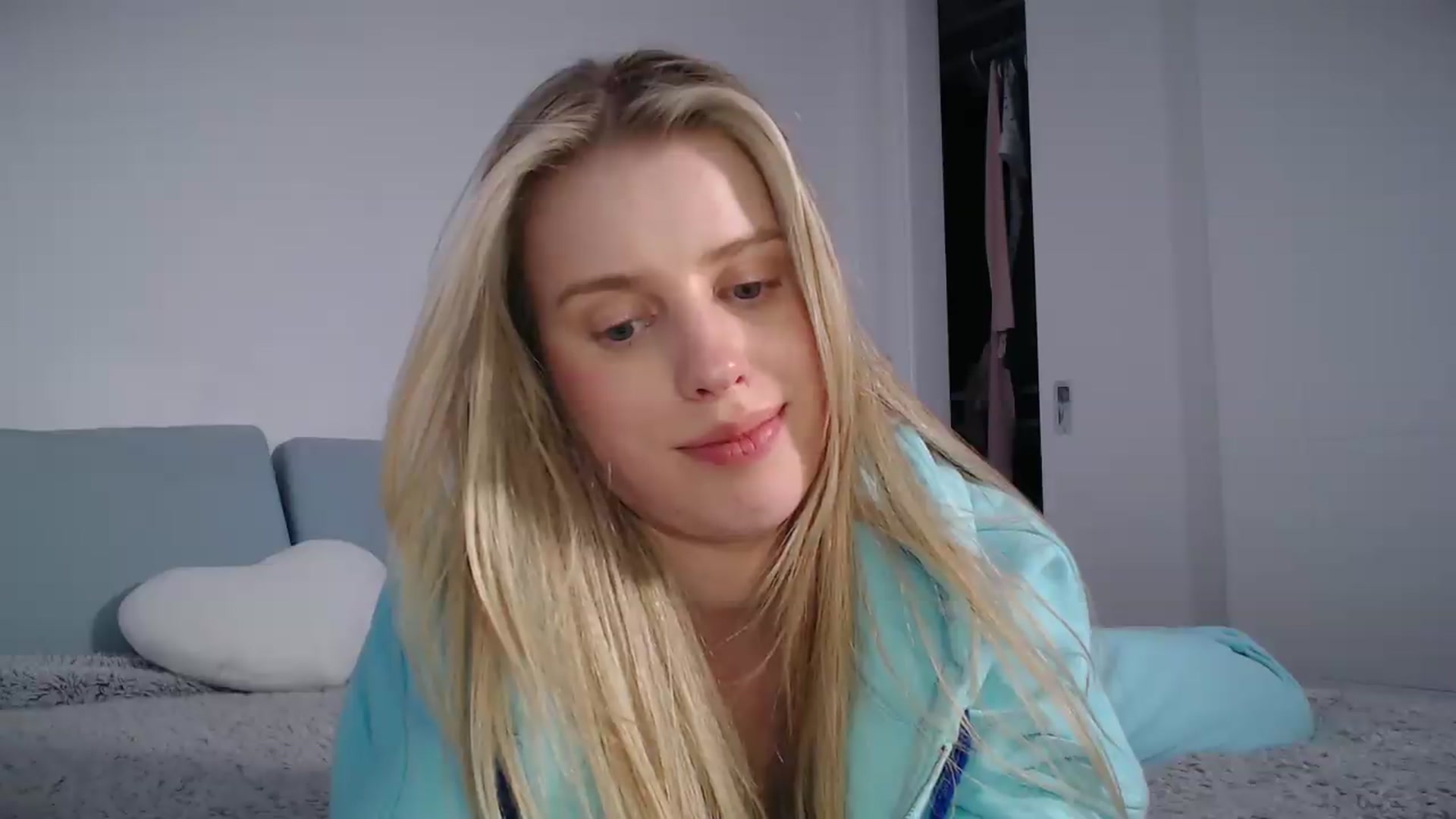 Gallery image thumbnail from LIONESS_1's myfreecams stream on, 04/26/2026, 22:23 image 12 of 20