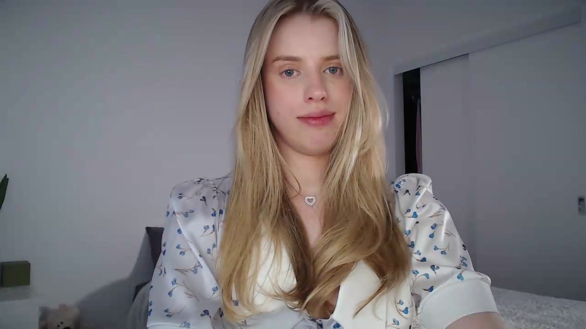 Gallery image thumbnail from LIONESS_1's myfreecams stream on, 05/02/2026, 21:01 image 13 of 20