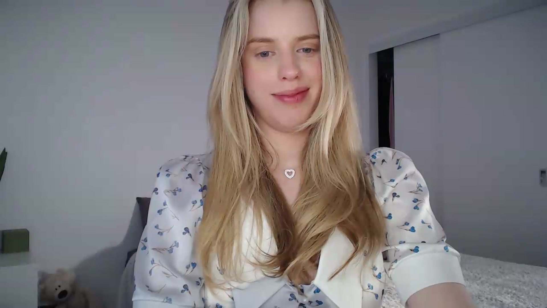 Gallery image thumbnail from LIONESS_1's myfreecams stream on, 05/02/2026, 21:01 image 4 of 20