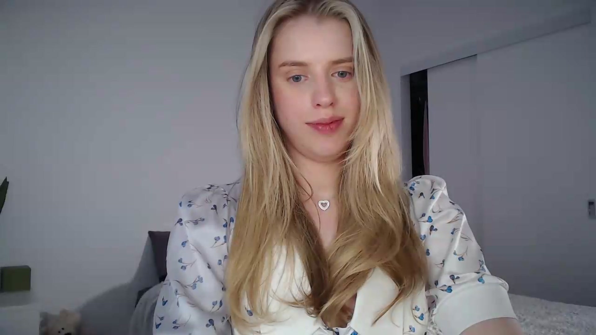 Gallery image thumbnail from LIONESS_1's myfreecams stream on, 05/02/2026, 21:01 image 9 of 20