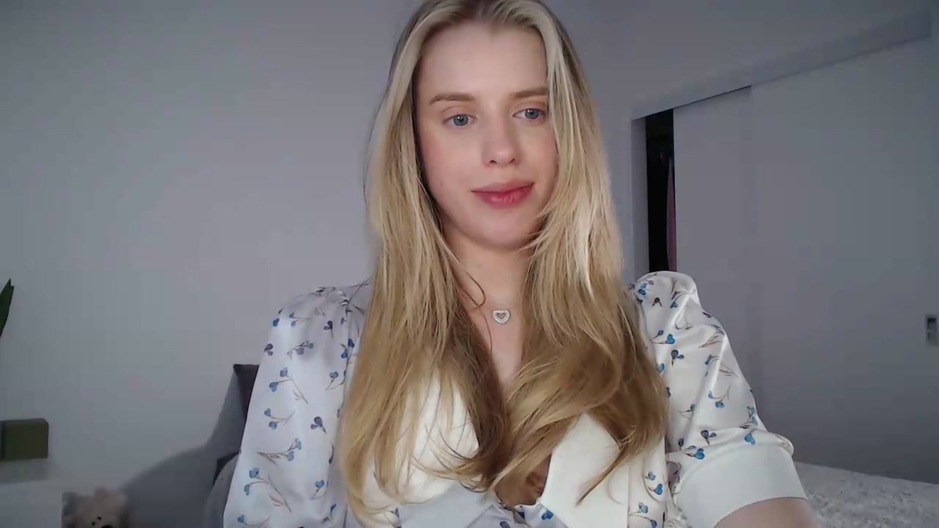 Gallery image thumbnail from LIONESS_1's myfreecams stream on, 05/02/2026, 21:01 image 8 of 20