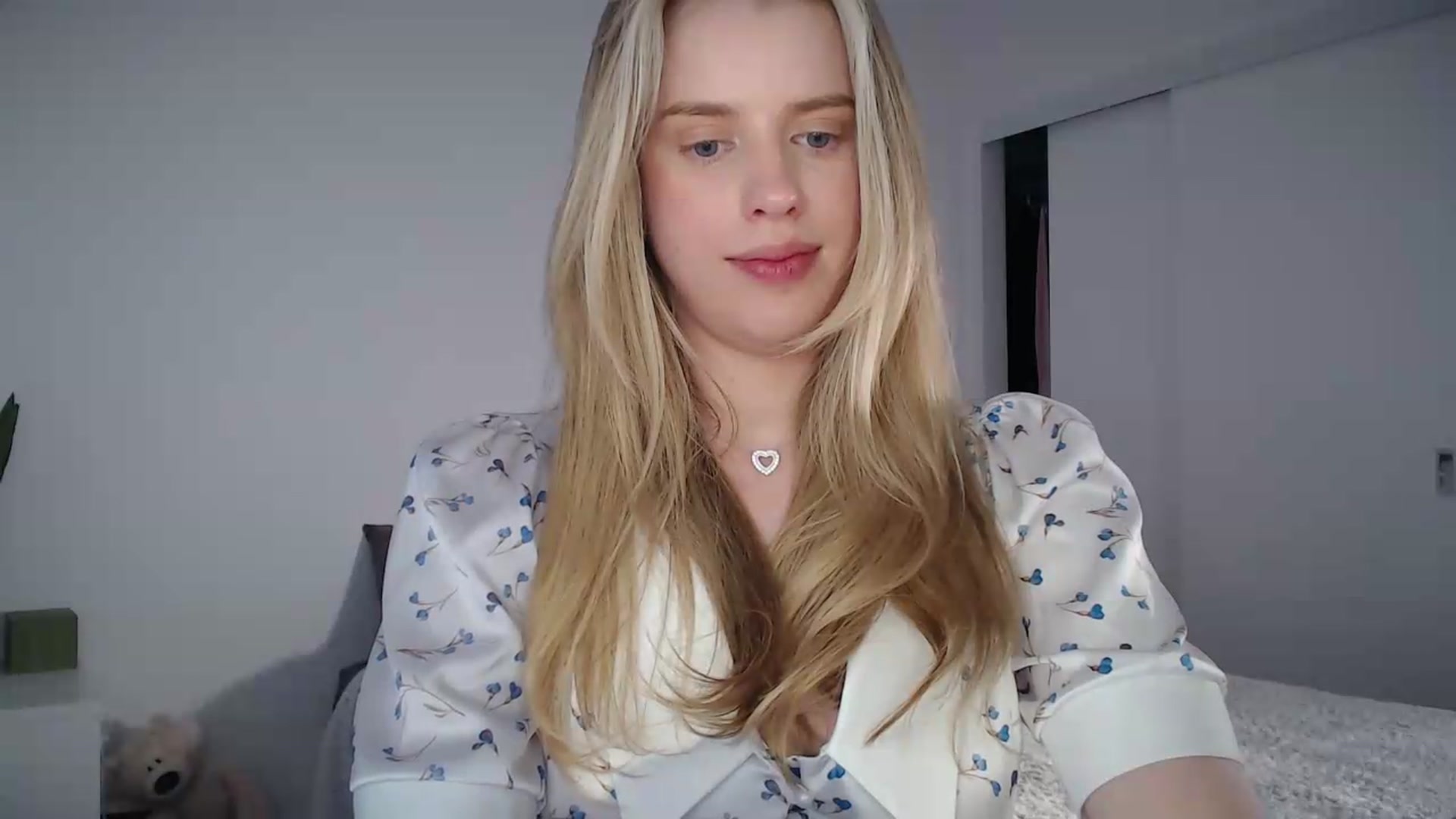 Gallery image thumbnail from LIONESS_1's myfreecams stream on, 05/02/2026, 21:01 image 2 of 20