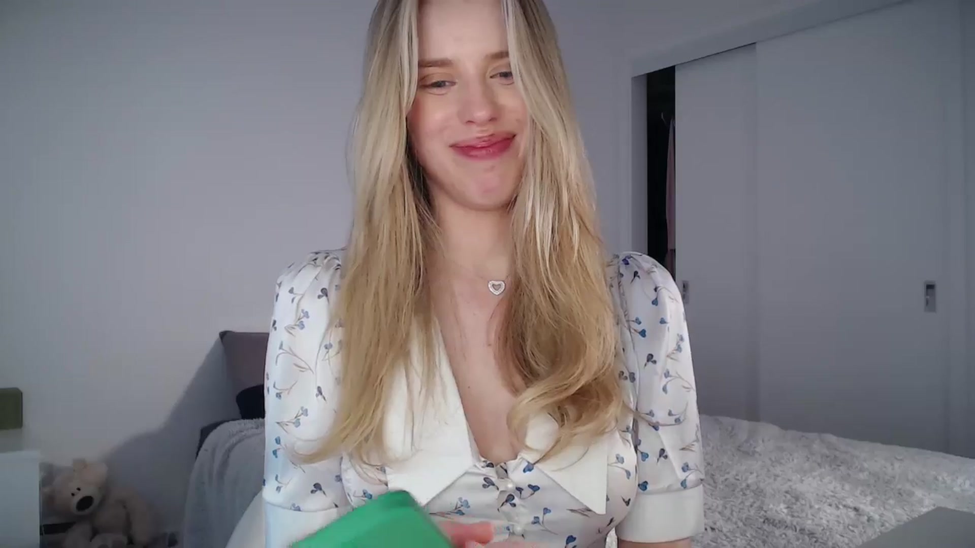Gallery image thumbnail from LIONESS_1's myfreecams stream on, 05/02/2026, 23:38 image 3 of 20