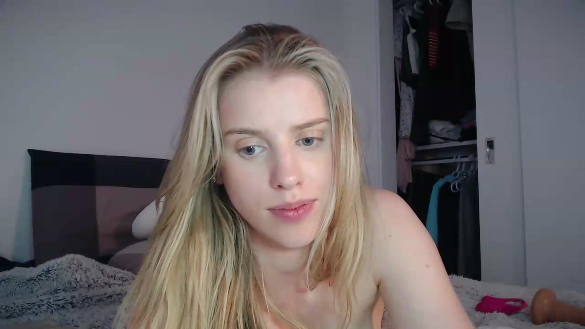 Gallery image thumbnail from LIONESS_1's myfreecams stream on, 05/24/2026, 01:34 image 19 of 20