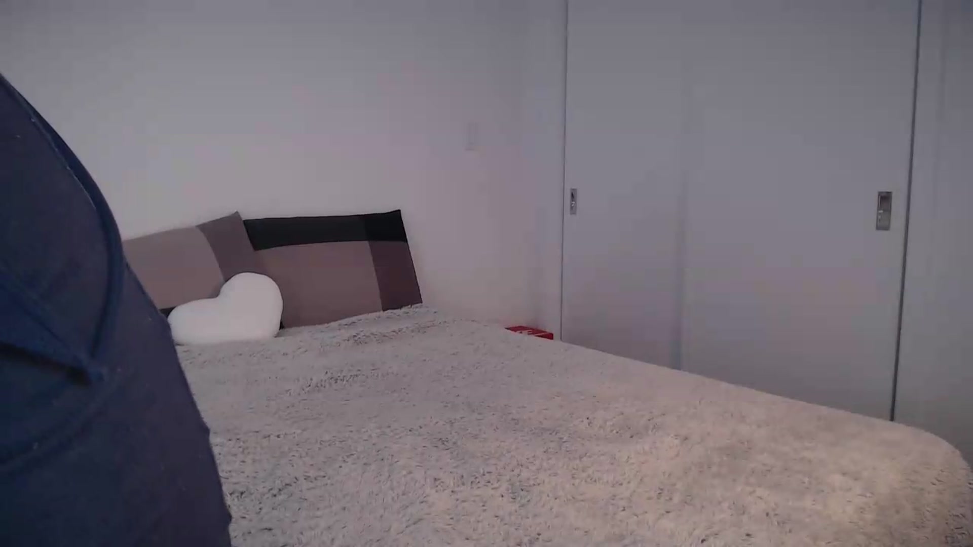 Gallery image thumbnail from LIONESS_1's myfreecams stream on, 05/24/2026, 23:02 image 13 of 20