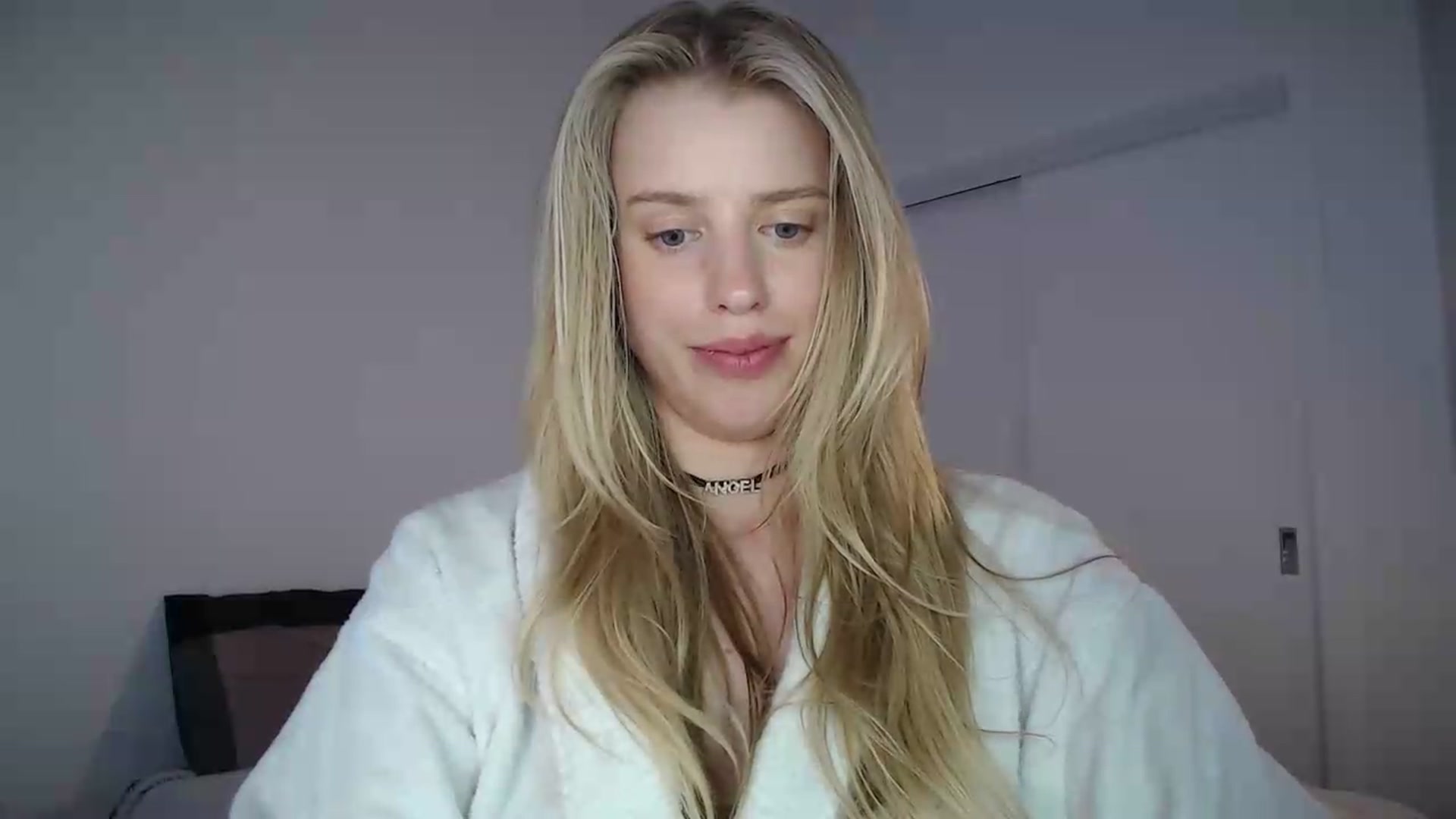 Gallery image thumbnail from LIONESS_1's myfreecams stream on, 05/30/2026, 21:38 image 4 of 20