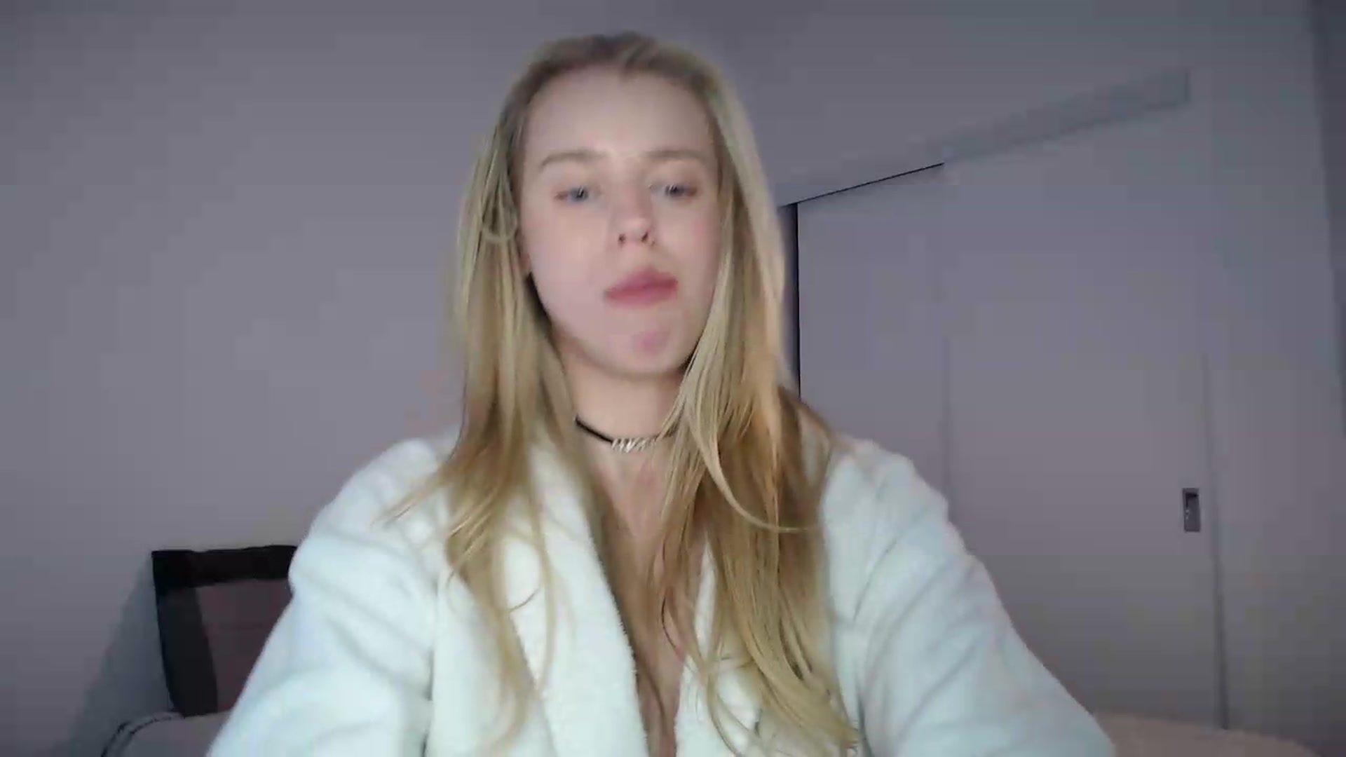 Gallery image thumbnail from LIONESS_1's myfreecams stream on, 05/30/2026, 21:38 image 10 of 20
