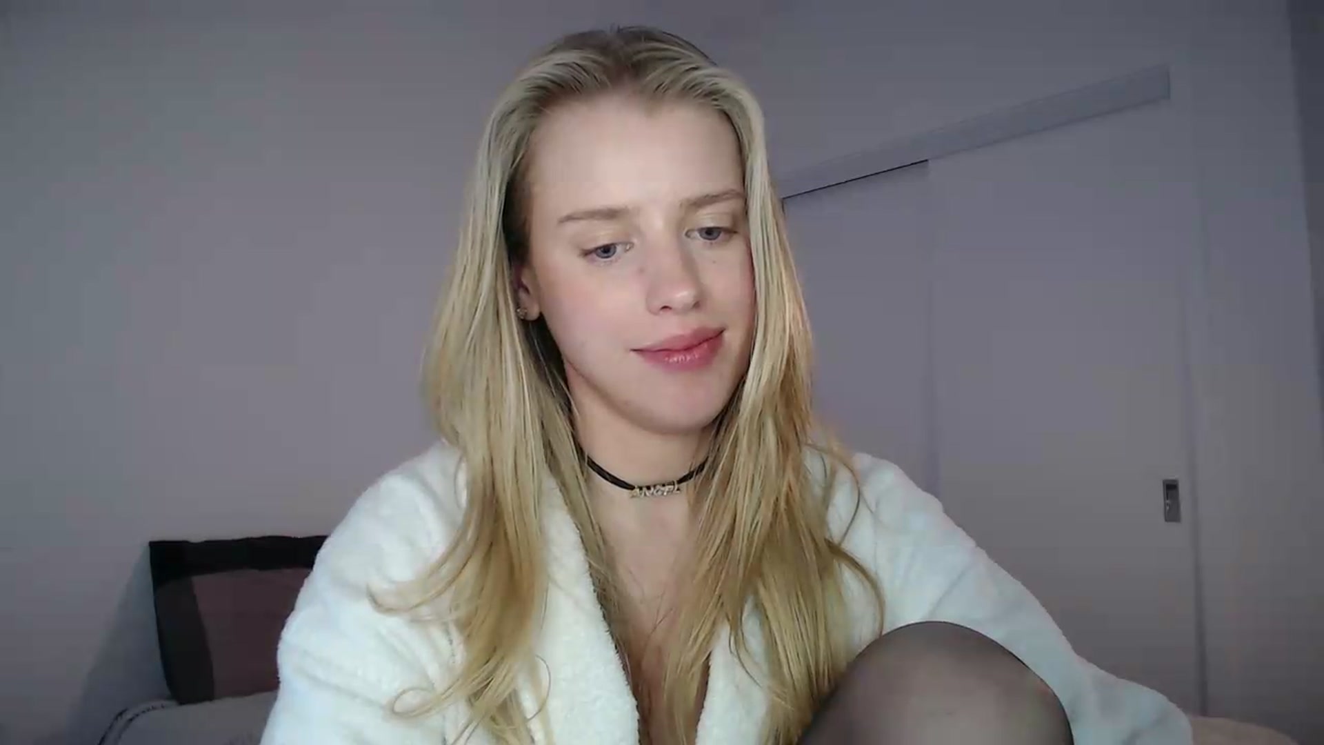 Gallery image thumbnail from LIONESS_1's myfreecams stream on, 05/30/2026, 21:38 image 17 of 20