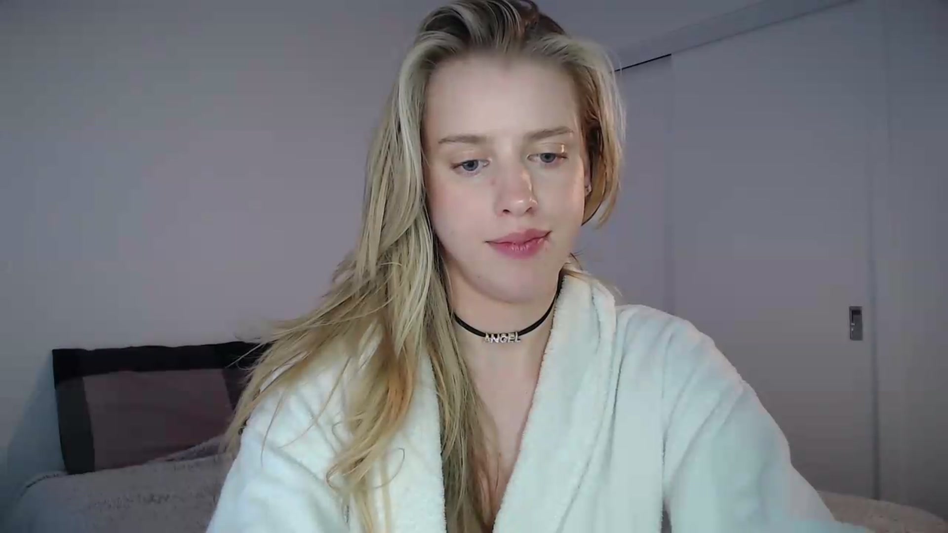 Gallery image thumbnail from LIONESS_1's myfreecams stream on, 05/30/2026, 21:38 image 18 of 20