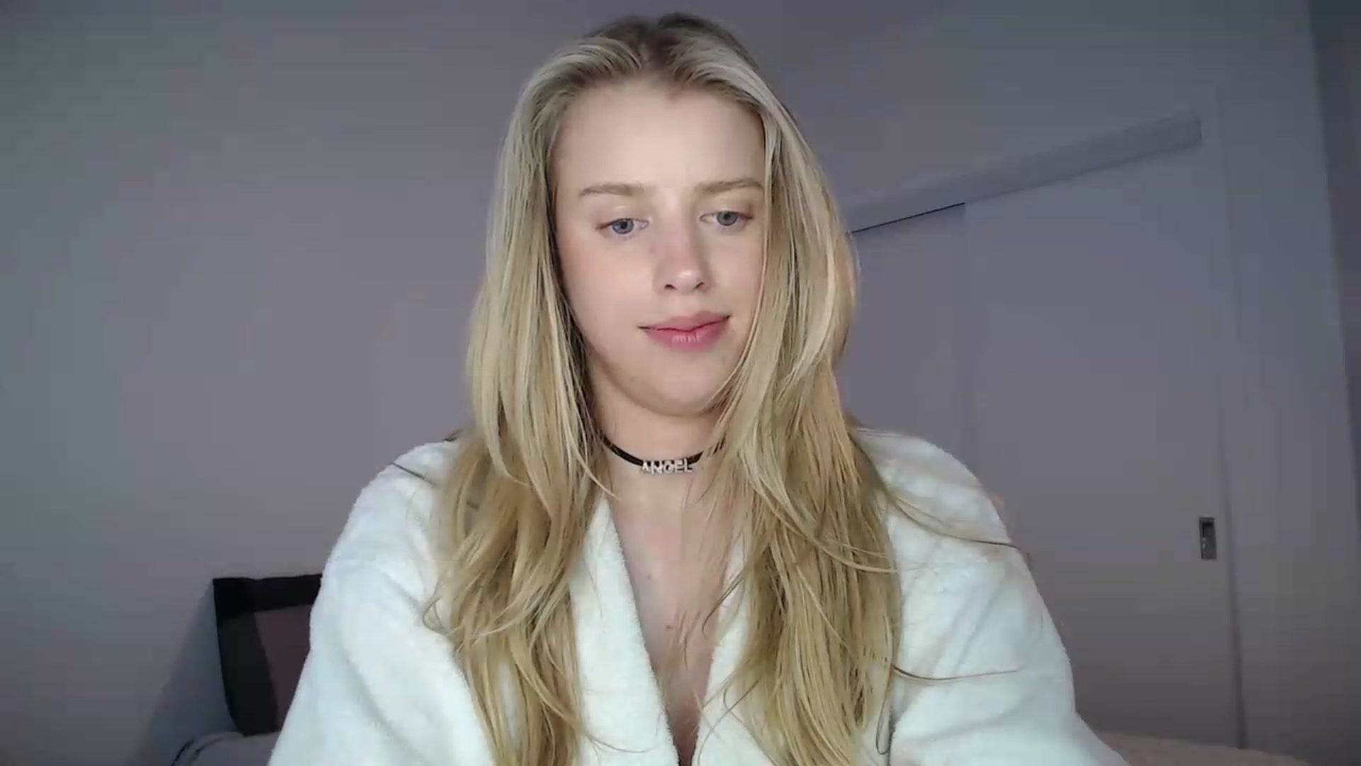 Gallery image thumbnail from LIONESS_1's myfreecams stream on, 05/30/2026, 21:38 image 2 of 20