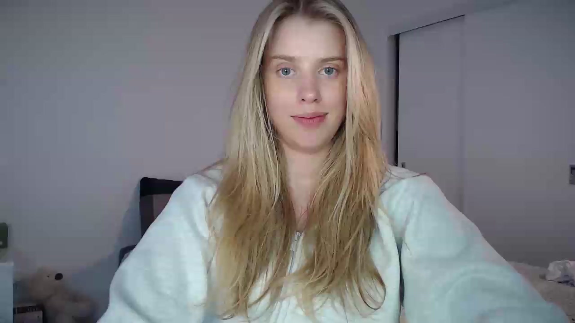 Gallery image thumbnail from LIONESS_1's myfreecams stream on, 06/06/2026, 22:15 image 2 of 20