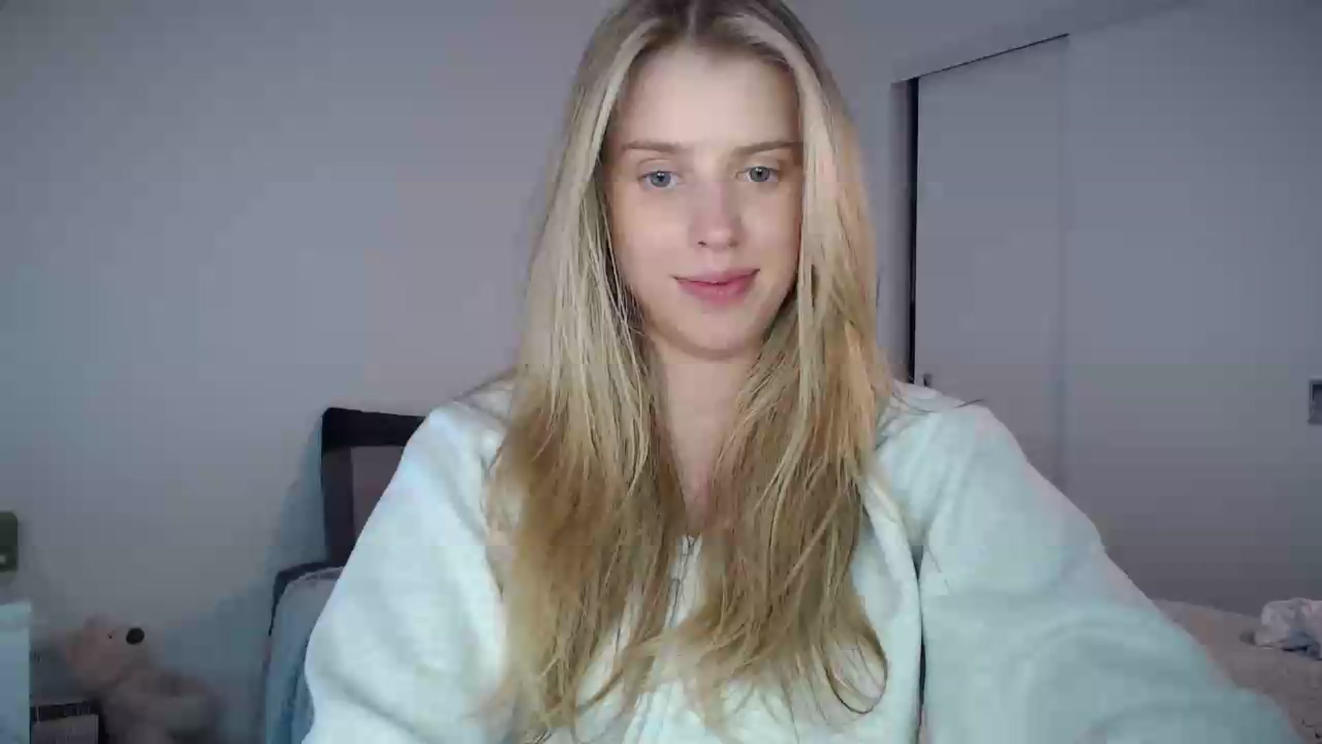 Gallery image thumbnail from LIONESS_1's myfreecams stream on, 06/06/2026, 22:15 image 1 of 20