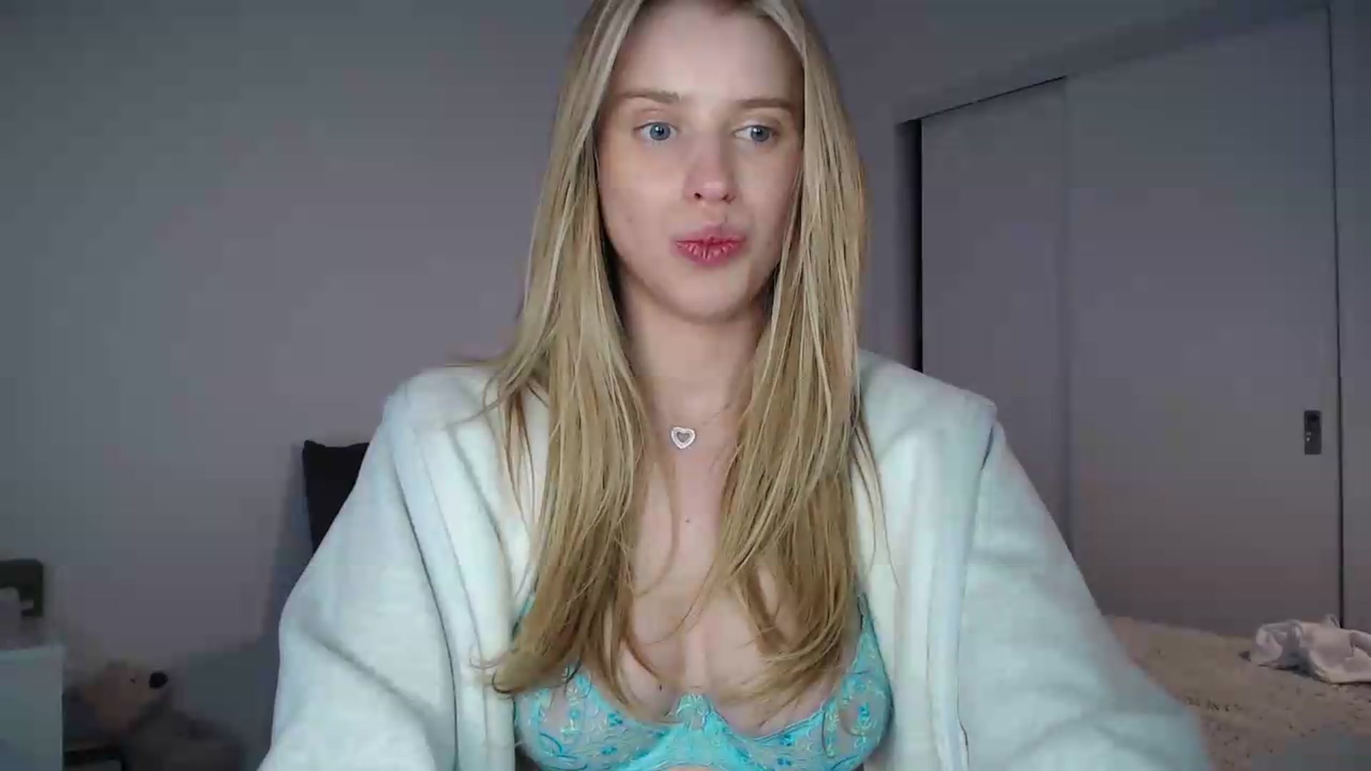 Gallery image thumbnail from LIONESS_1's myfreecams stream on, 06/06/2026, 23:41 image 7 of 20