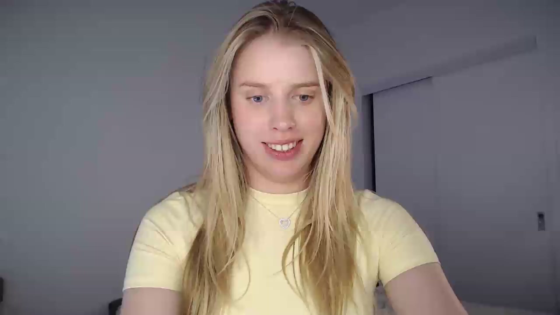 Gallery image thumbnail from LIONESS_1's myfreecams stream on, 06/20/2026, 23:46 image 6 of 20