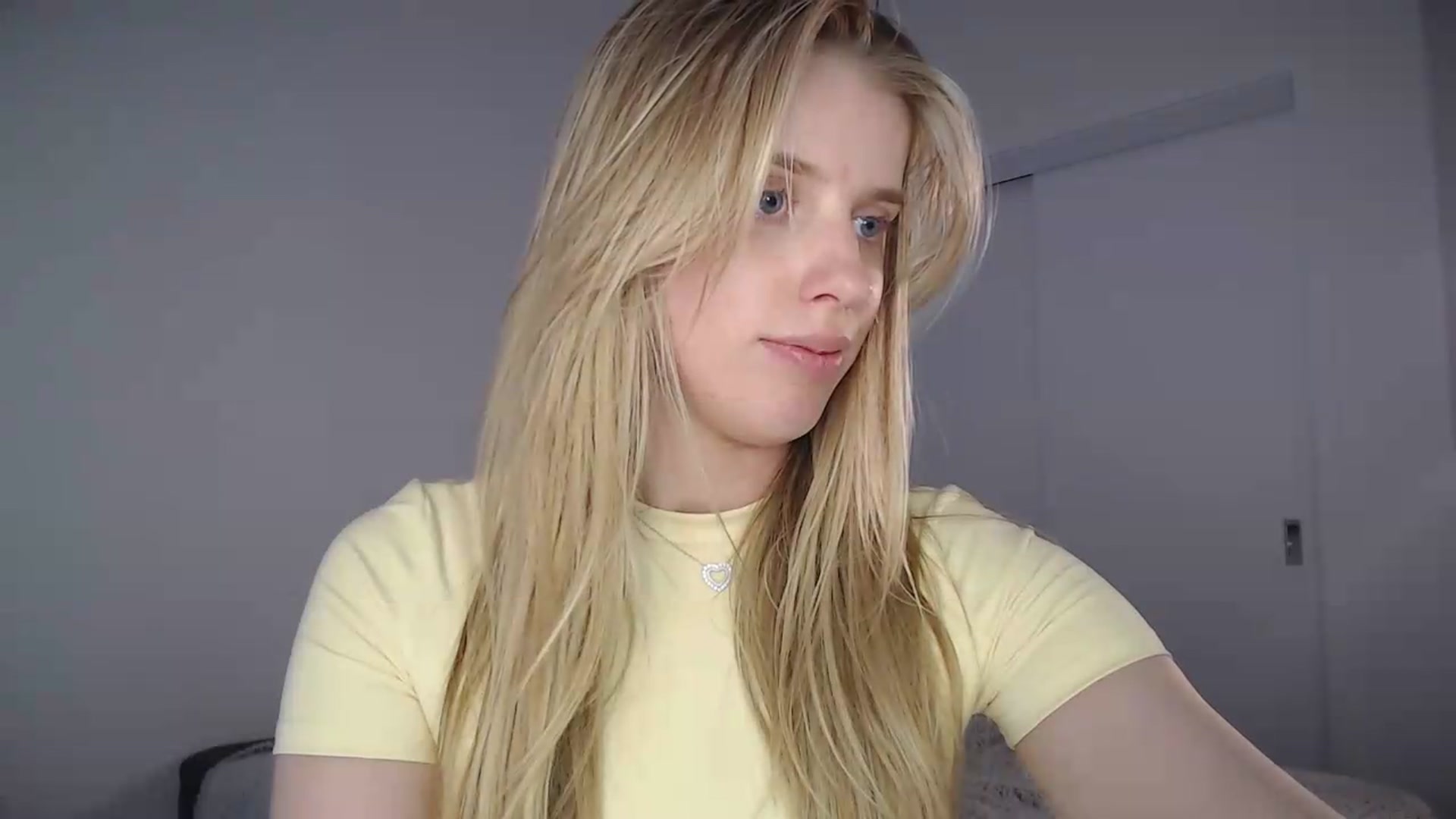 Gallery image thumbnail from LIONESS_1's myfreecams stream on, 06/20/2026, 23:46 image 15 of 20