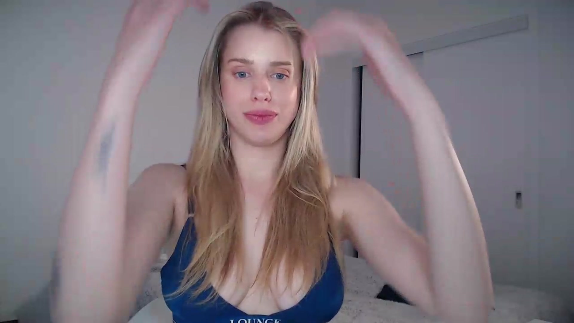 Gallery image thumbnail from LIONESS_1's myfreecams stream on, 06/21/2026, 20:04 image 9 of 20