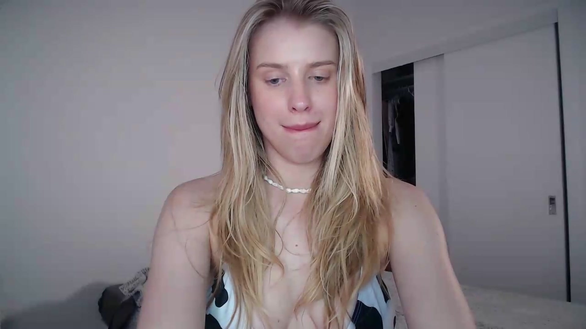 Gallery image thumbnail from LIONESS_1's myfreecams stream on, 06/28/2026, 21:45 image 7 of 20