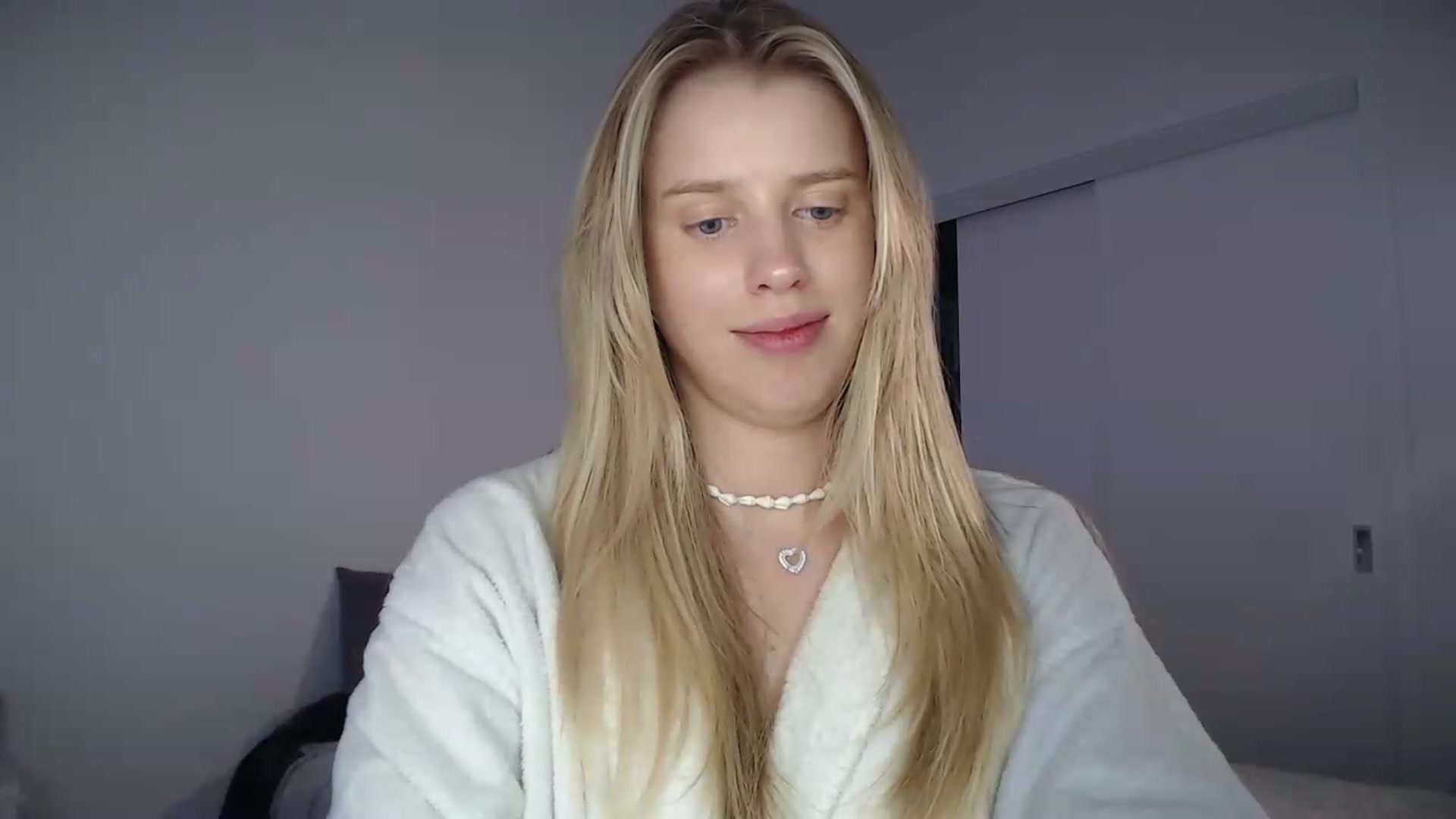 Gallery image thumbnail from LIONESS_1's myfreecams stream on, 07/04/2026, 20:58 image 13 of 20