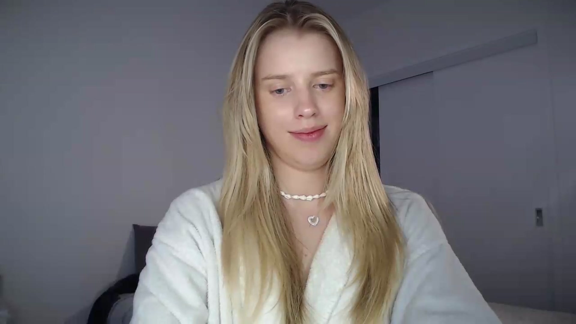 Gallery image thumbnail from LIONESS_1's myfreecams stream on, 07/04/2026, 20:58 image 14 of 20