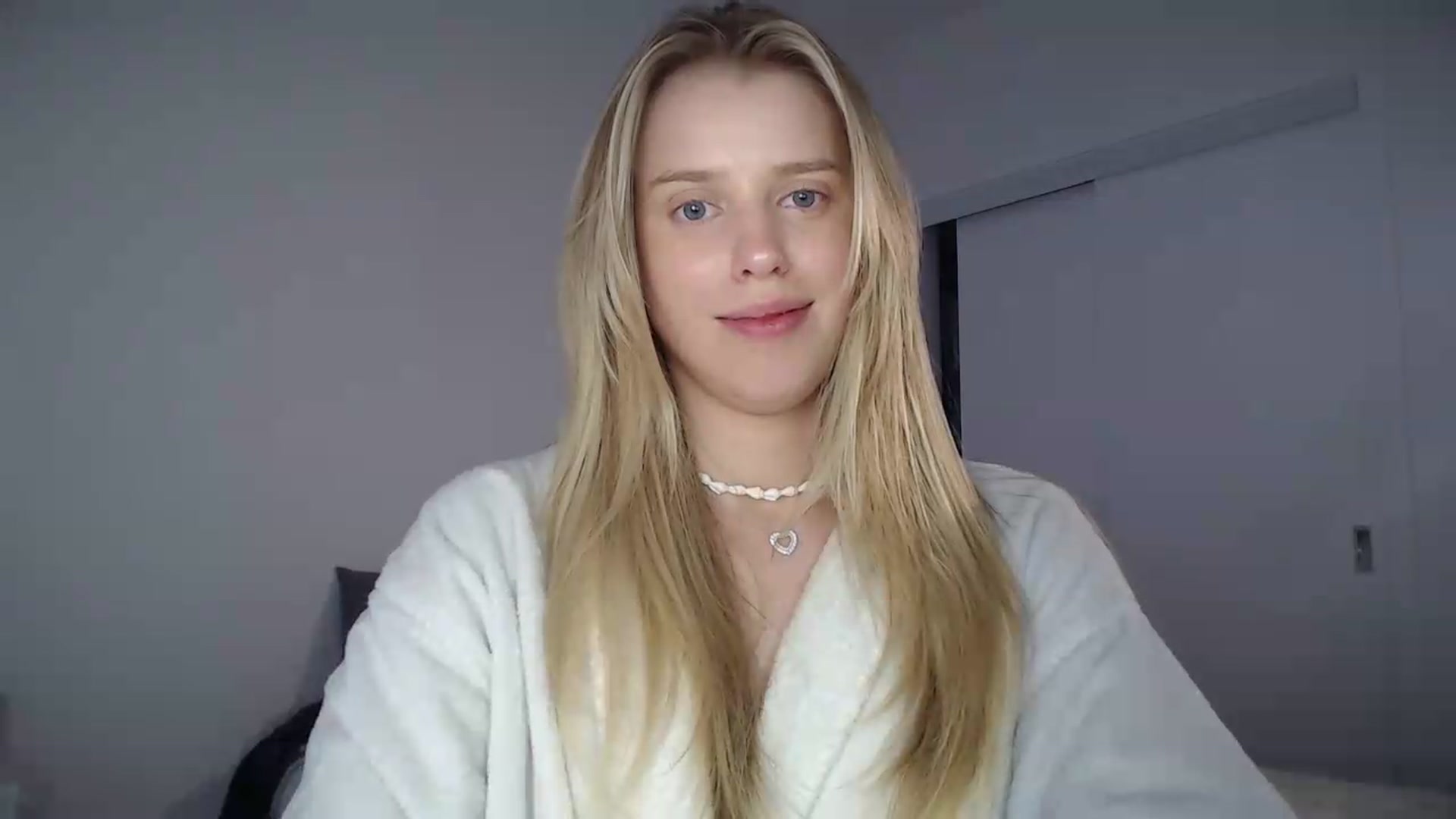 Gallery image thumbnail from LIONESS_1's myfreecams stream on, 07/04/2026, 20:58 image 19 of 20